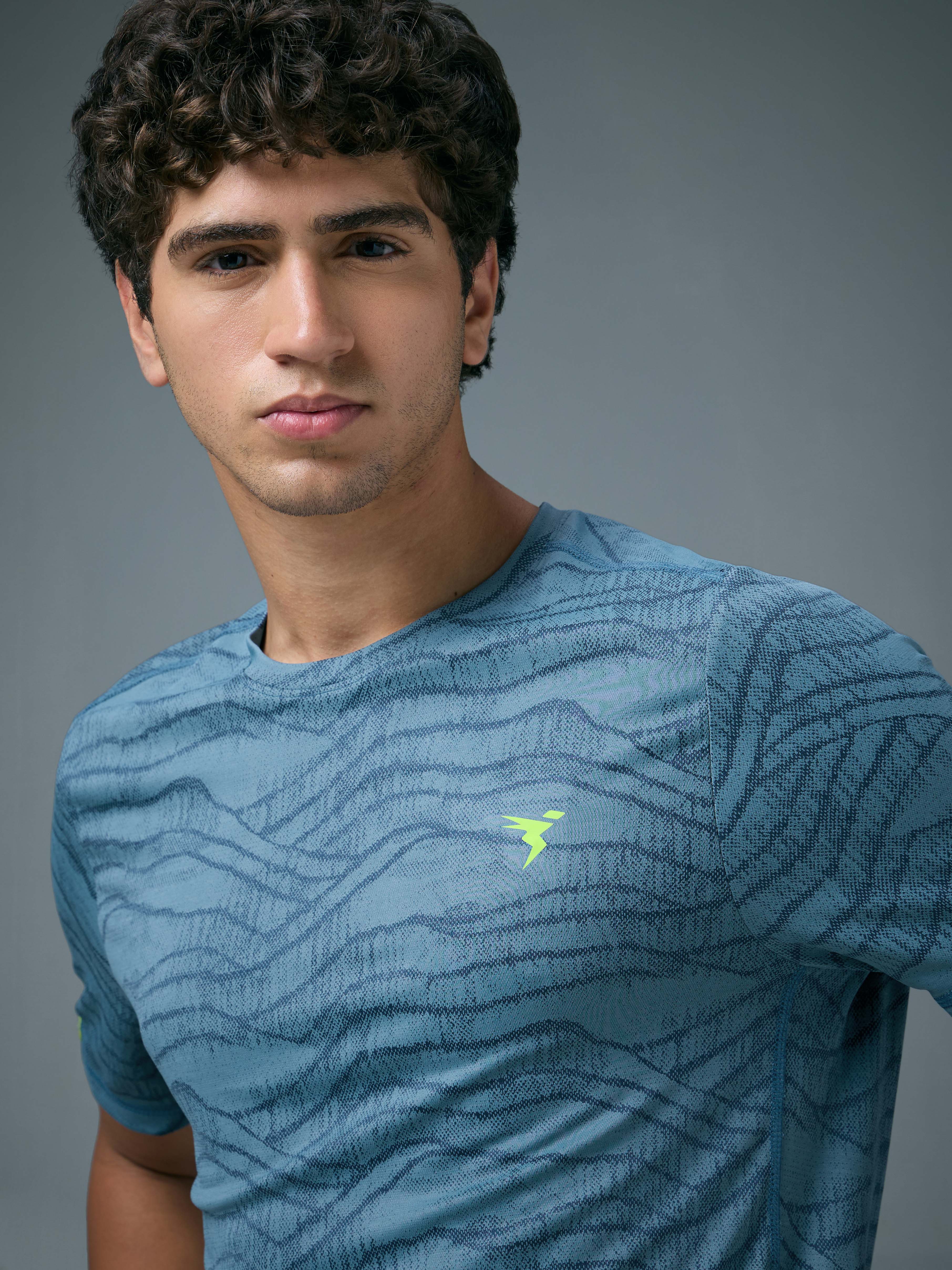 Men Jacquard Slim Fit Crew Neck T-shirt with DOUBLE COOL - Image 5