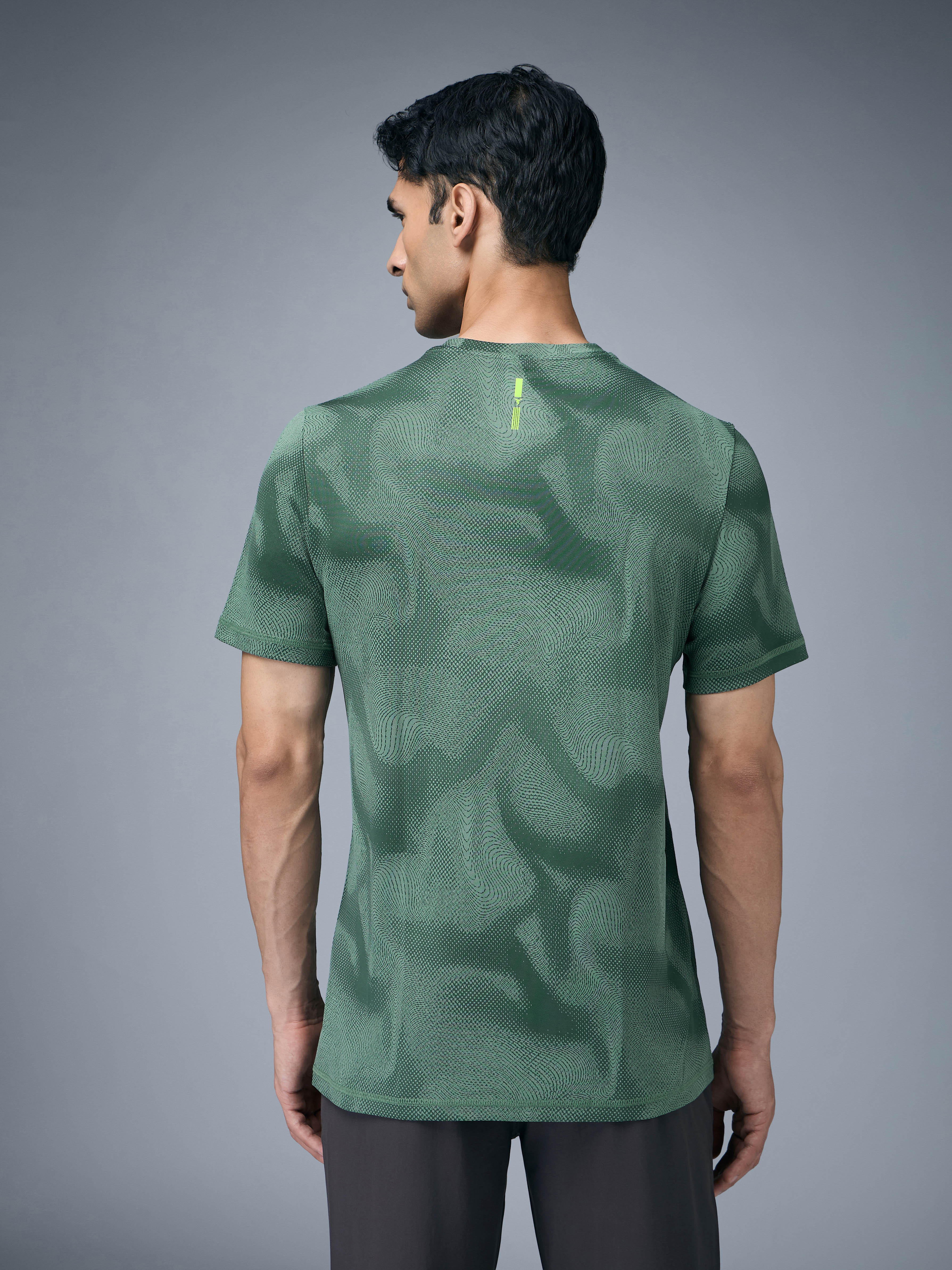 Men Jacquard Slim Fit Crew Neck T-shirt with DOUBLE COOL - Image 3