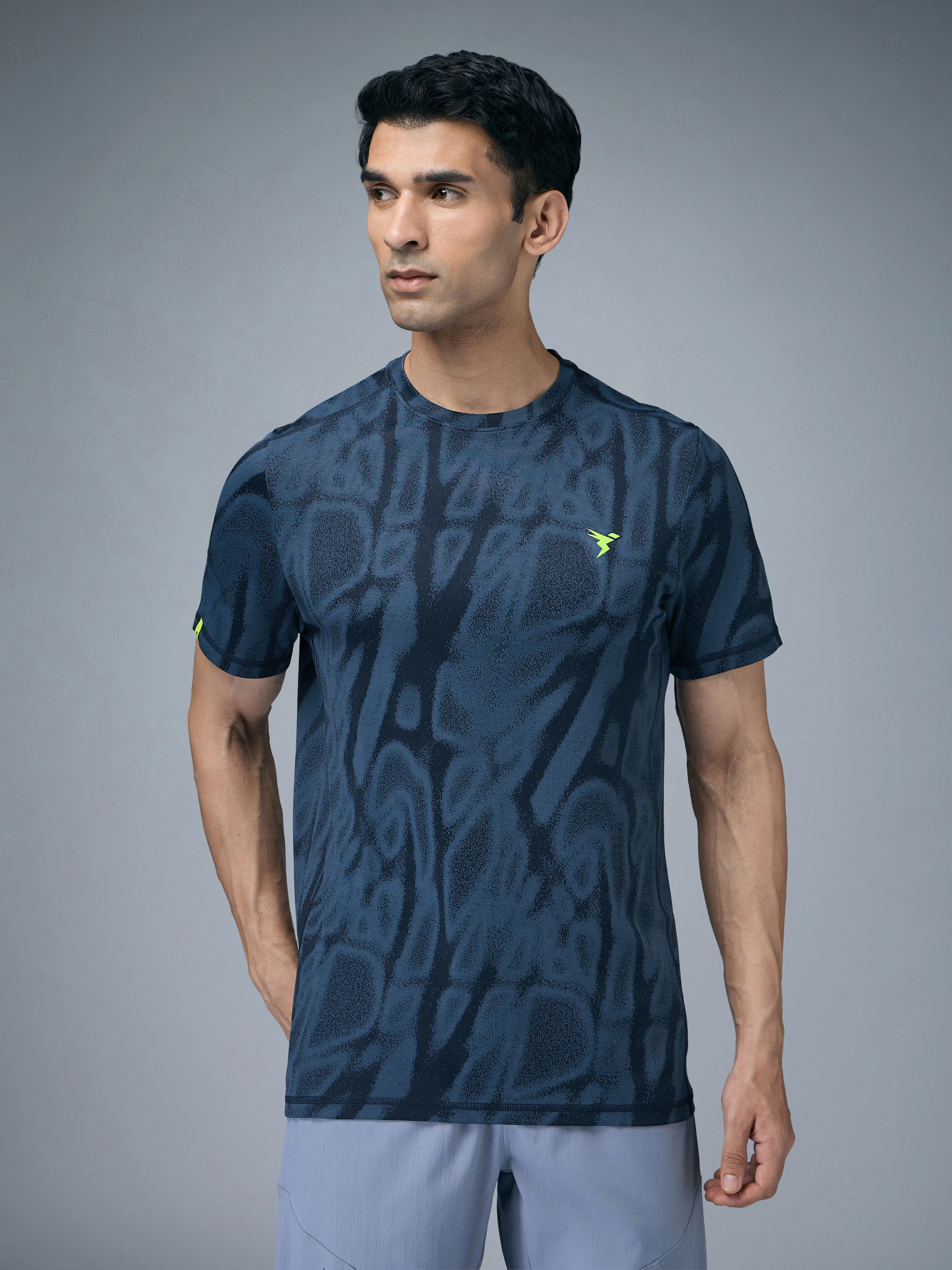 Men Jacquard Slim Fit Crew Neck T-shirt with DOUBLE COOL - Image 2