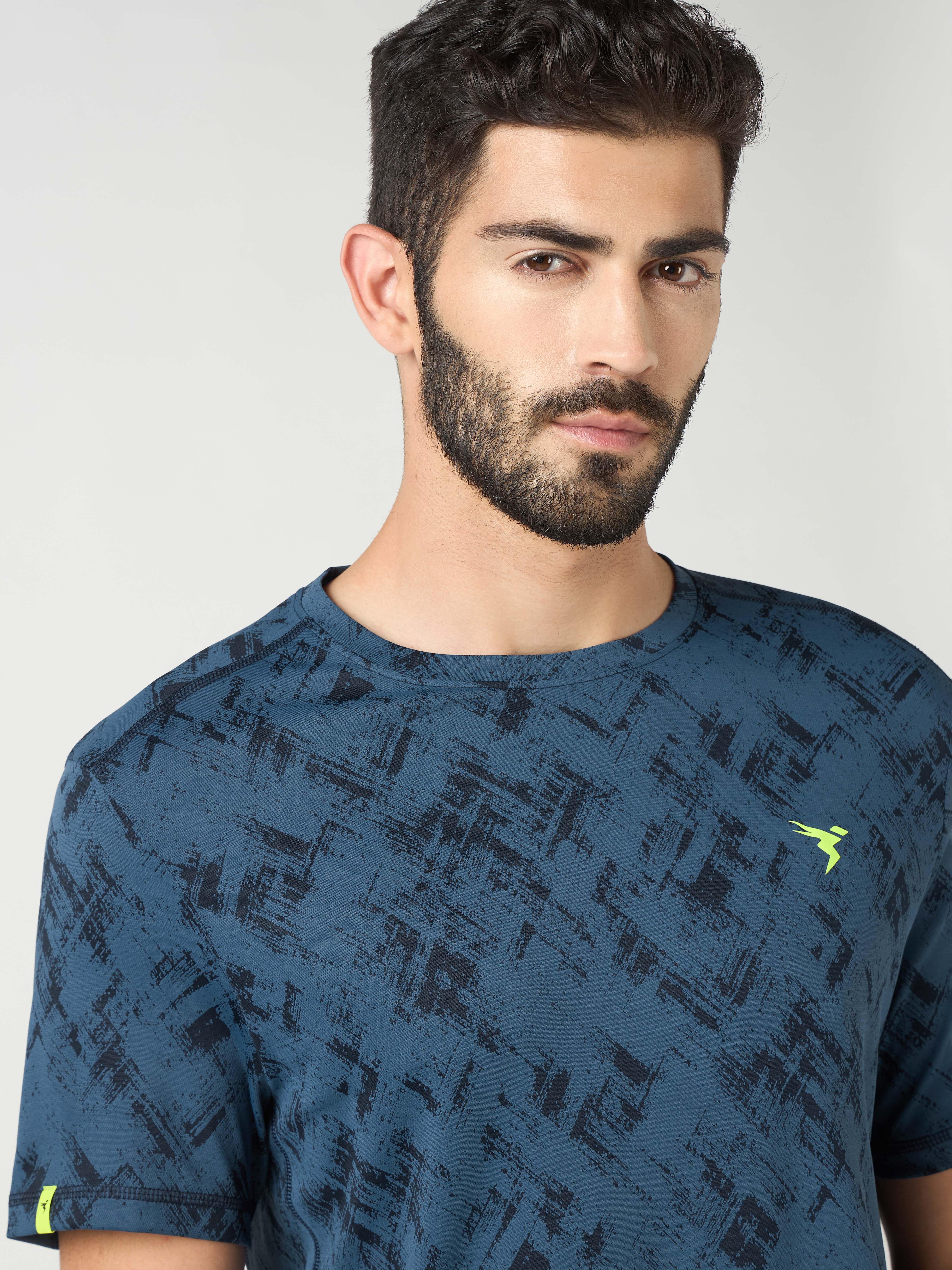 Men Jacquard Slim Fit Crew Neck T-shirt with DOUBLE COOL - Image 5
