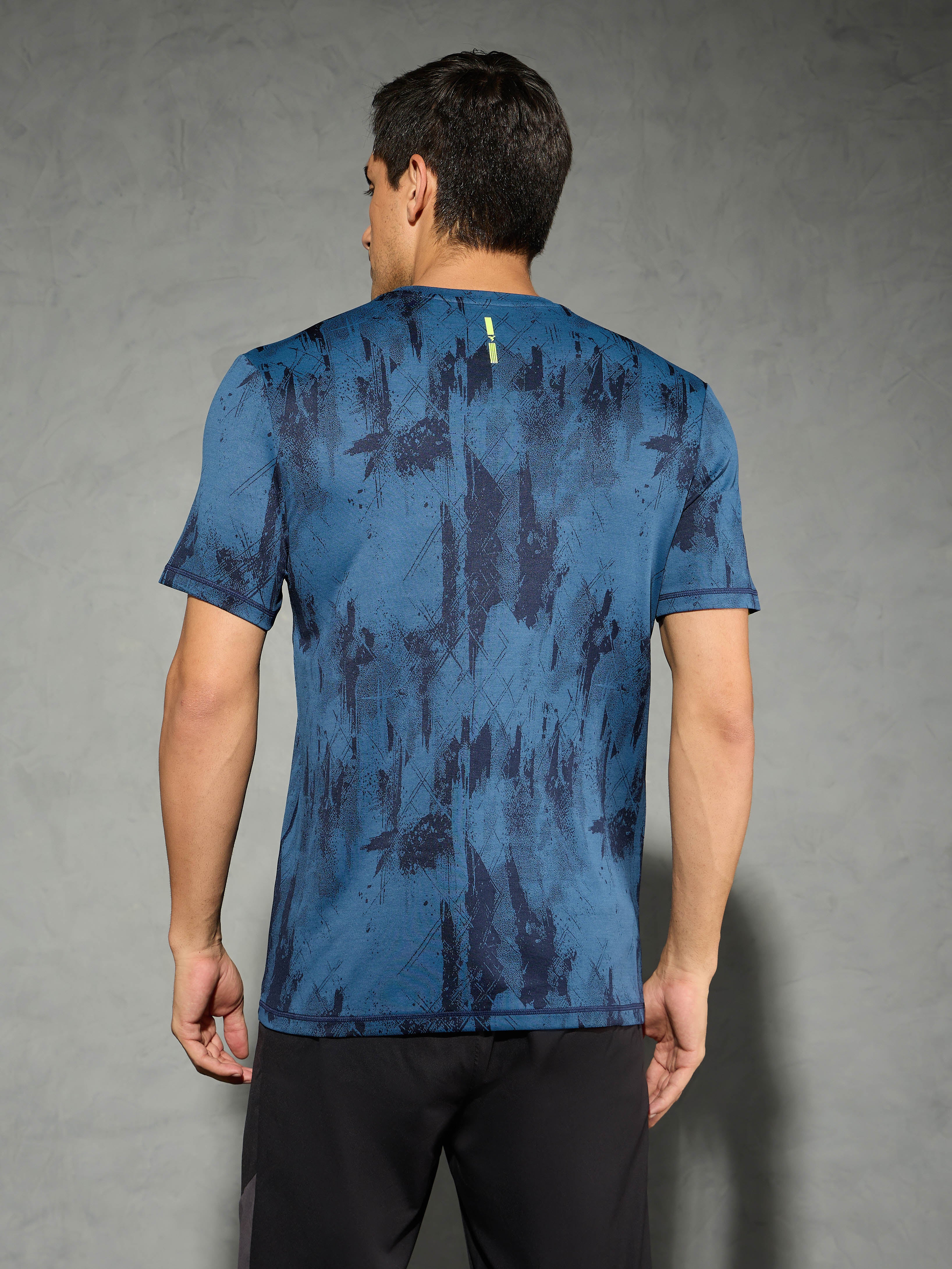 Men Jacquard Slim Fit Crew Neck T-shirt with DOUBLE COOL - Image 2
