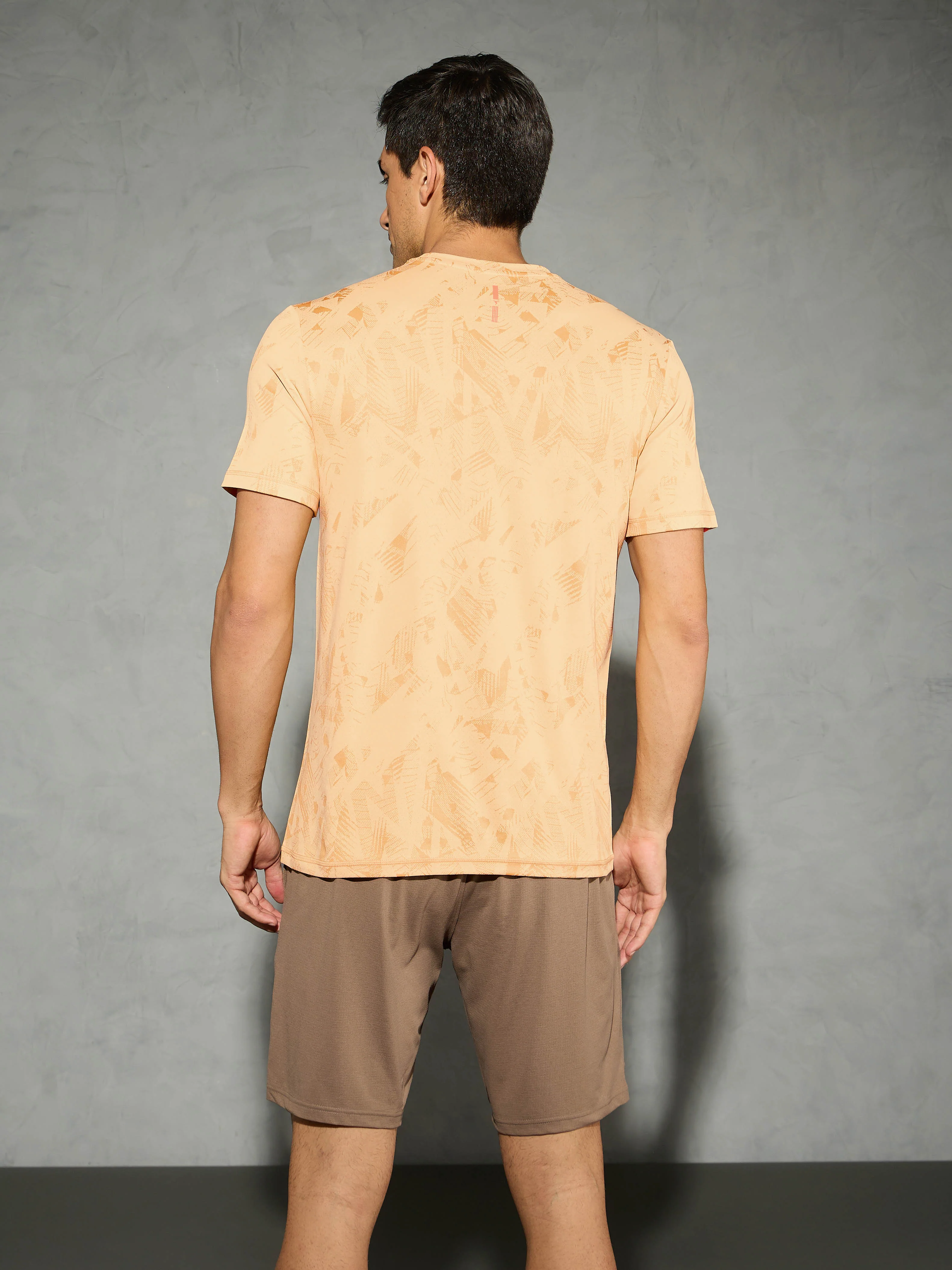 Men Jacquard Slim Fit Crew Neck T-shirt with DOUBLE COOL - Image 4