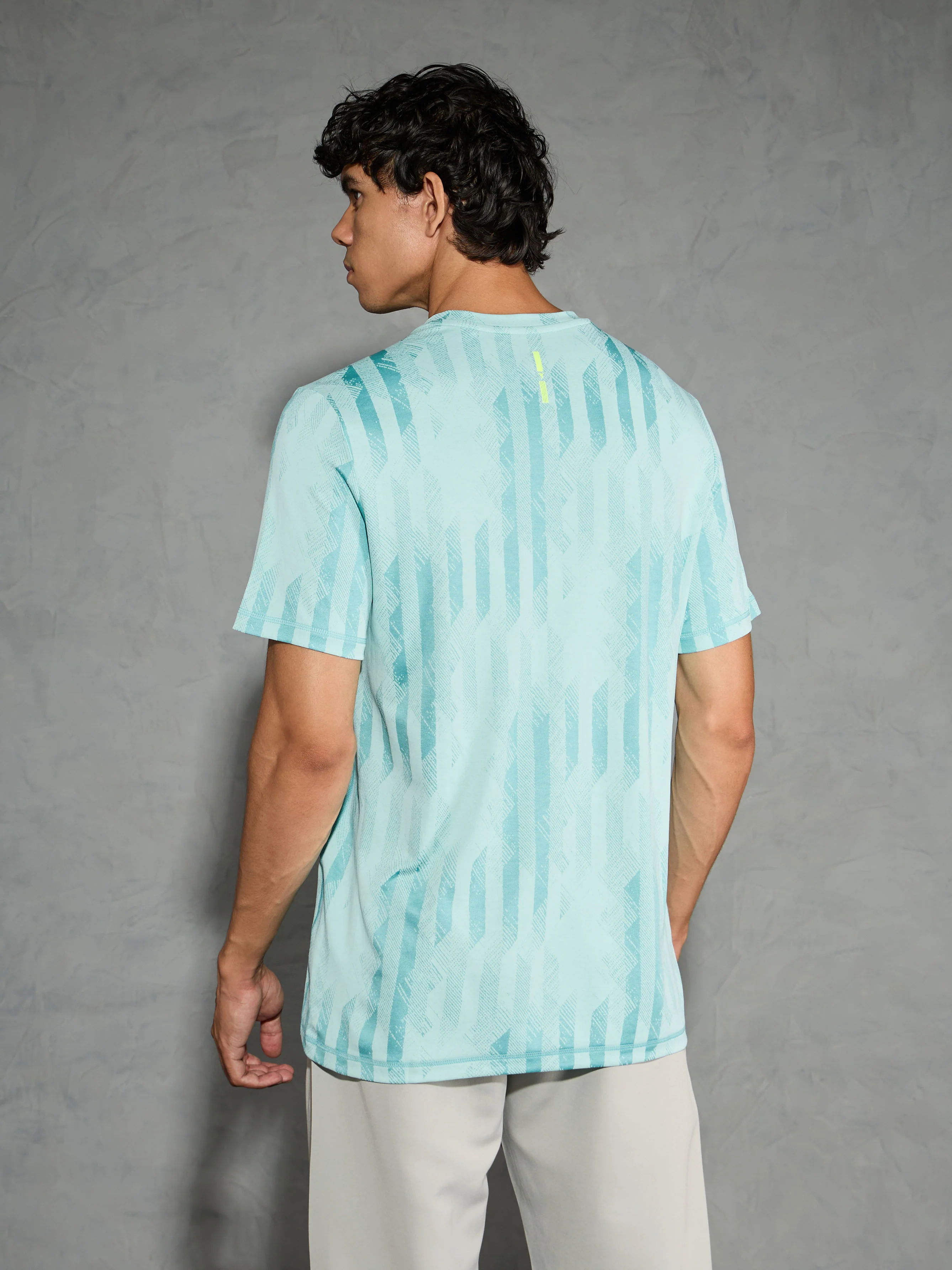 Men Jacquard Slim Fit Crew Neck T-shirt with DOUBLE COOL - Image 3