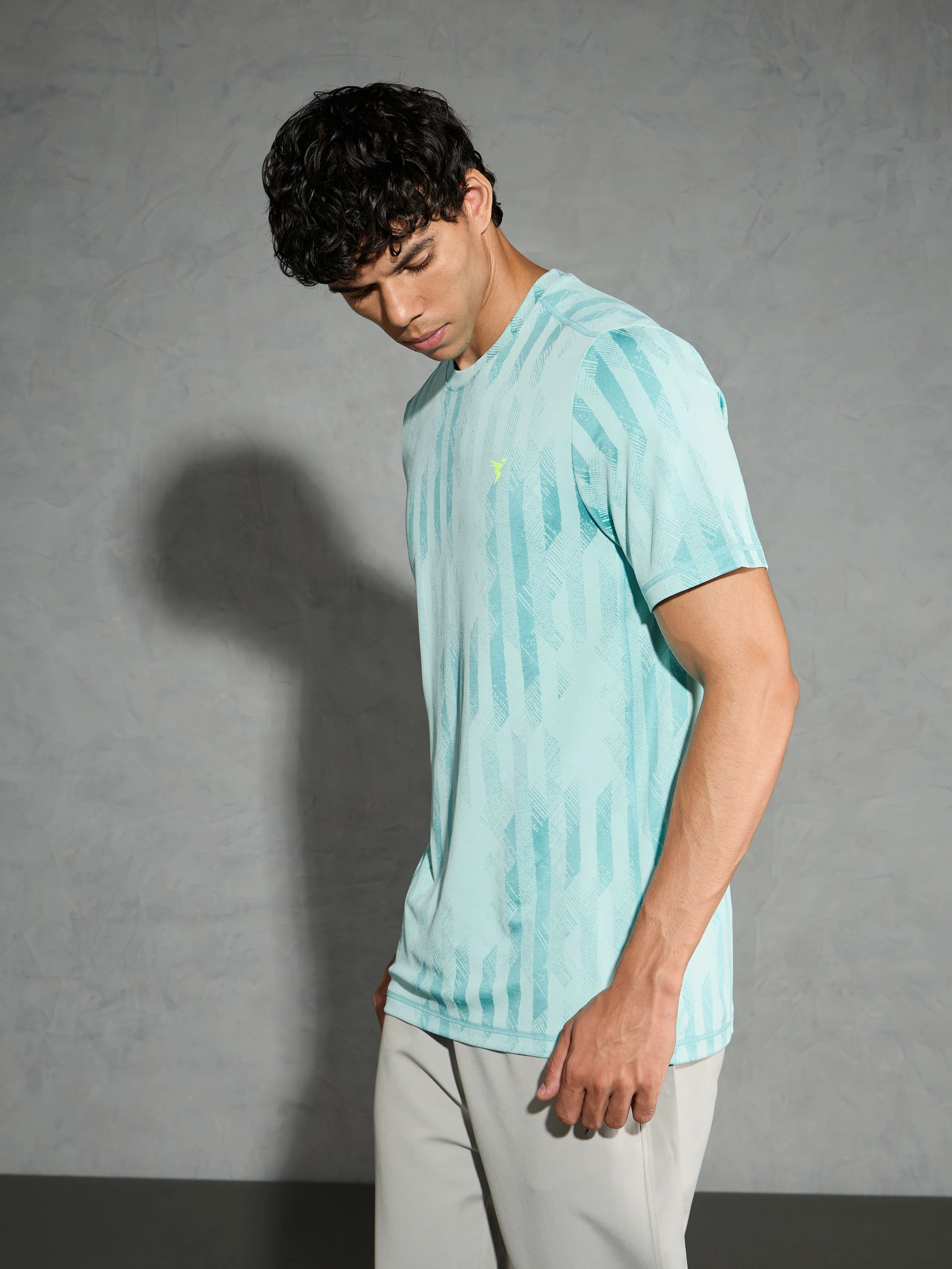 Men Jacquard Slim Fit Crew Neck T-shirt with DOUBLE COOL - Image 4