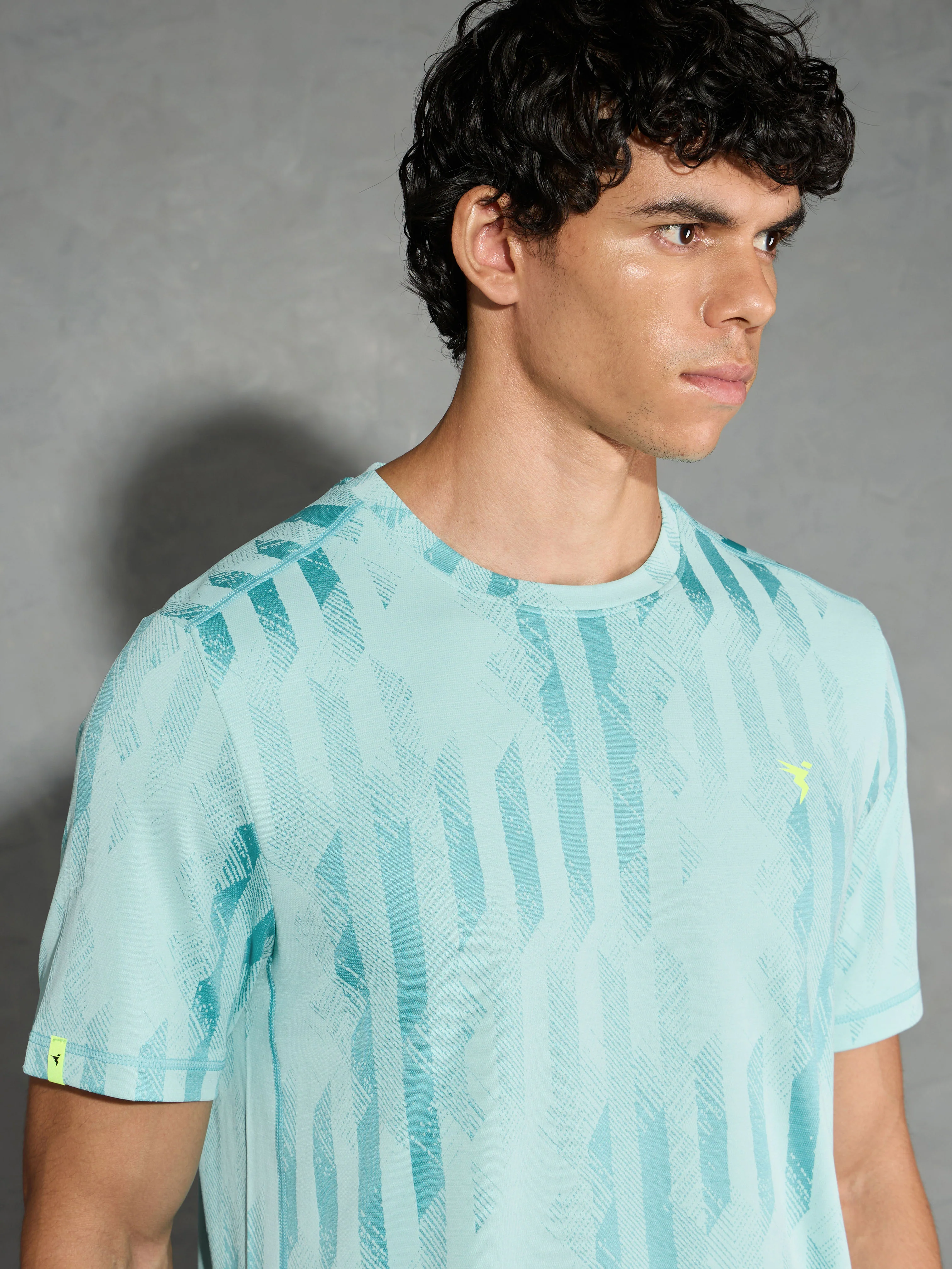 Men Jacquard Slim Fit Crew Neck T-shirt with DOUBLE COOL - Image 6