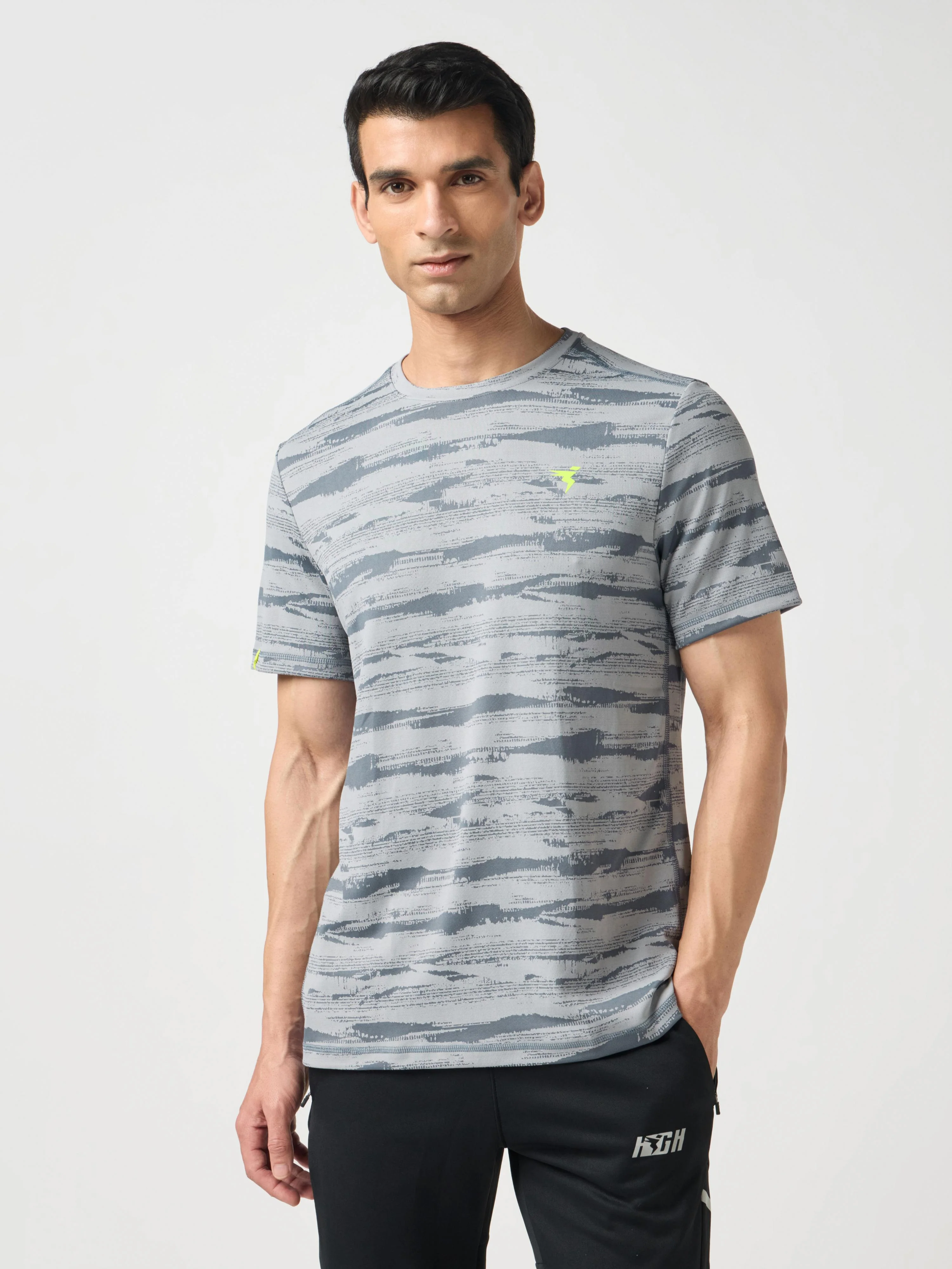 Men Jacquard Slim Fit Crew Neck T-shirt with DOUBLE COOL