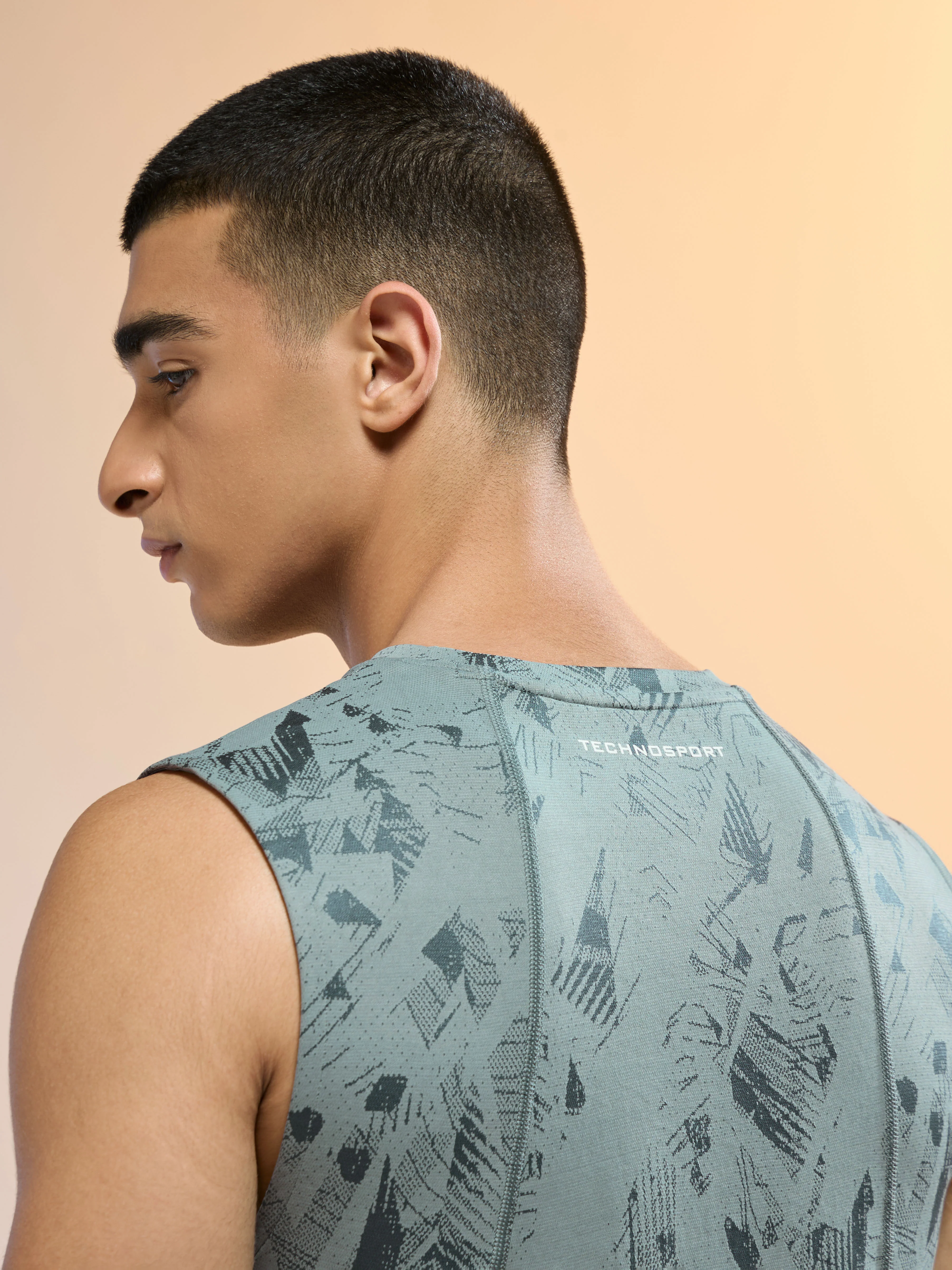 Men Jacquard Slim Fit Round Neck Sports Innerwear Vest with DOUBLE COOL - Image 6