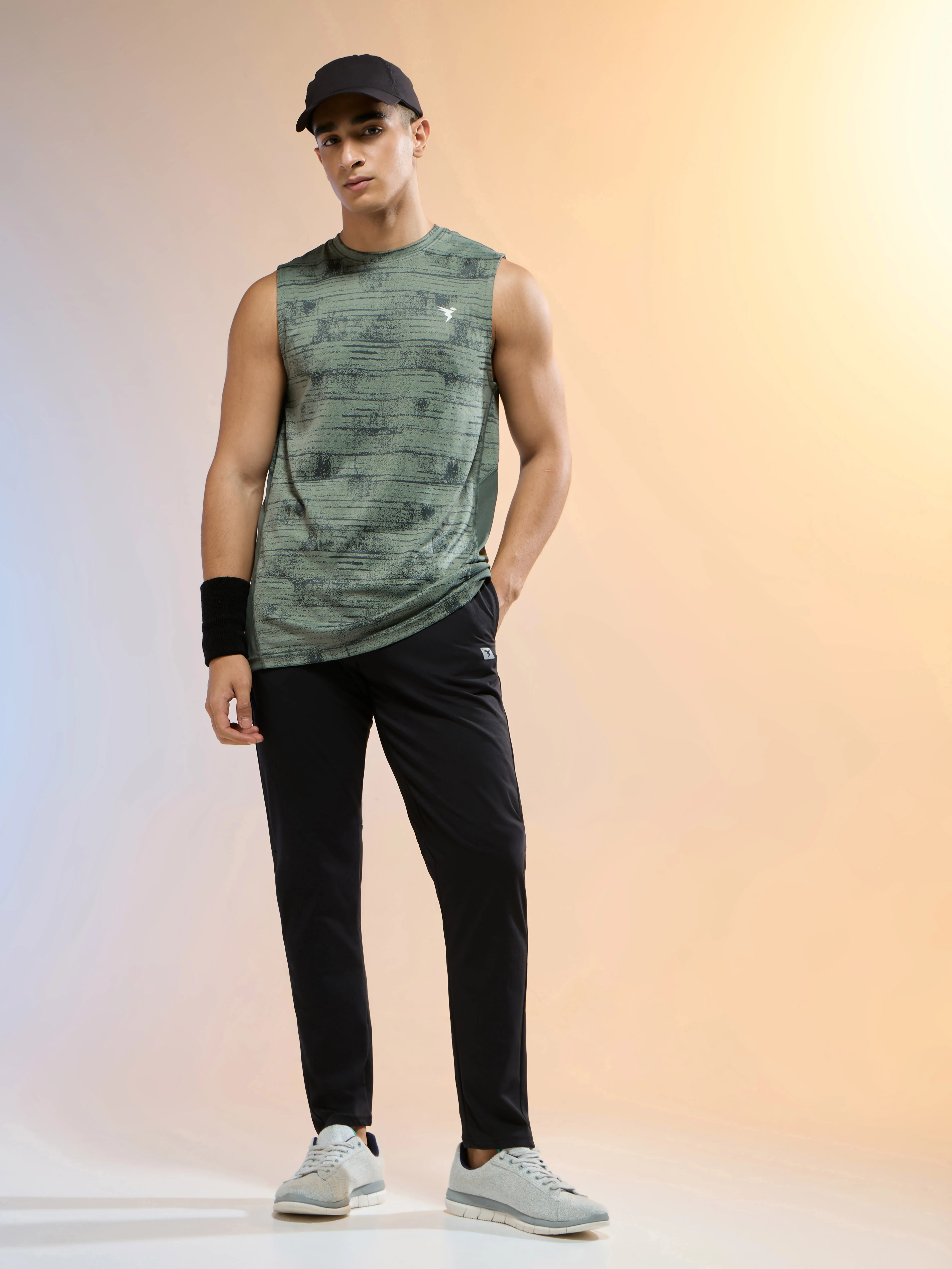 Men Jacquard Slim Fit Round Neck Sports Innerwear Vest with DOUBLE COOL - Image 5