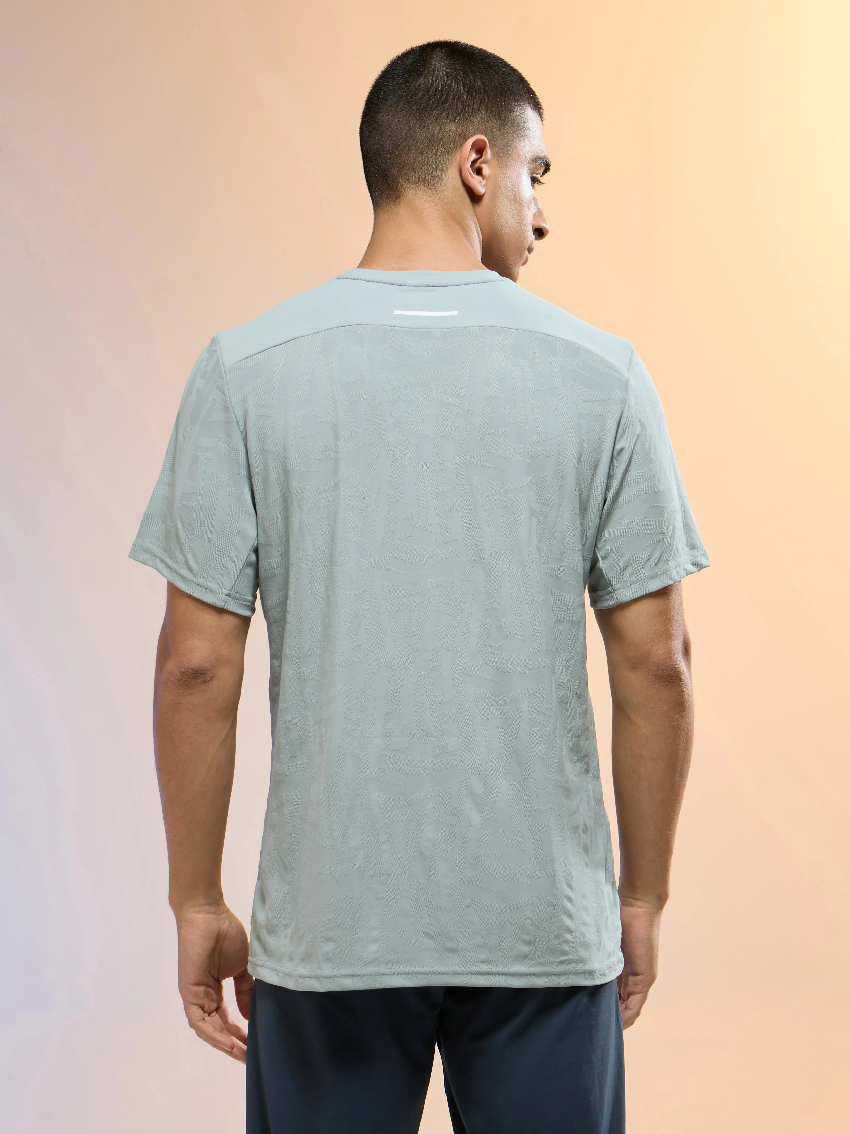 Men Jacquard Slim Fit Round Neck Sports T-shirt with MATPIQ - Image 3