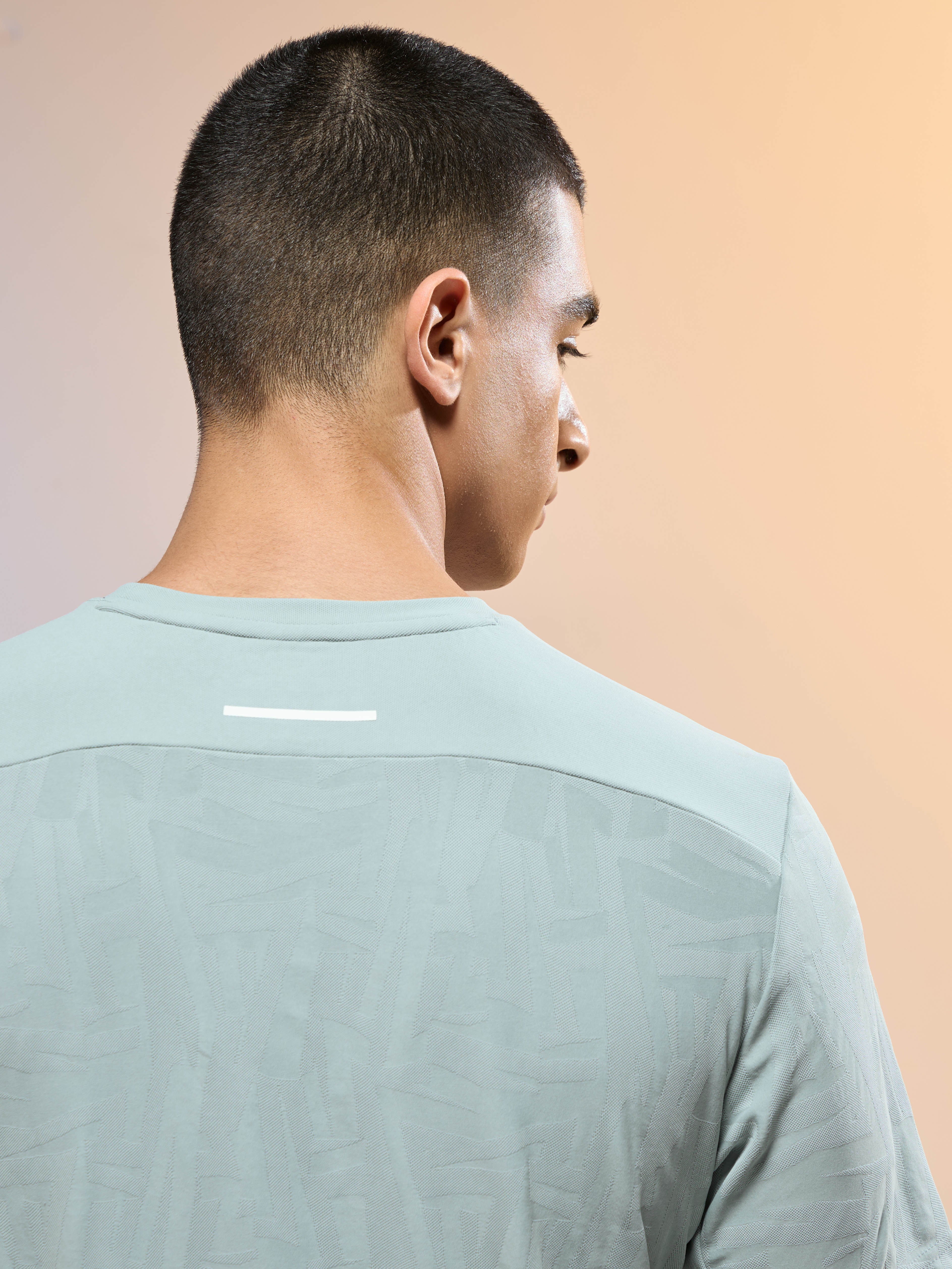 Men Jacquard Slim Fit Round Neck Sports T-shirt with MATPIQ - Image 7