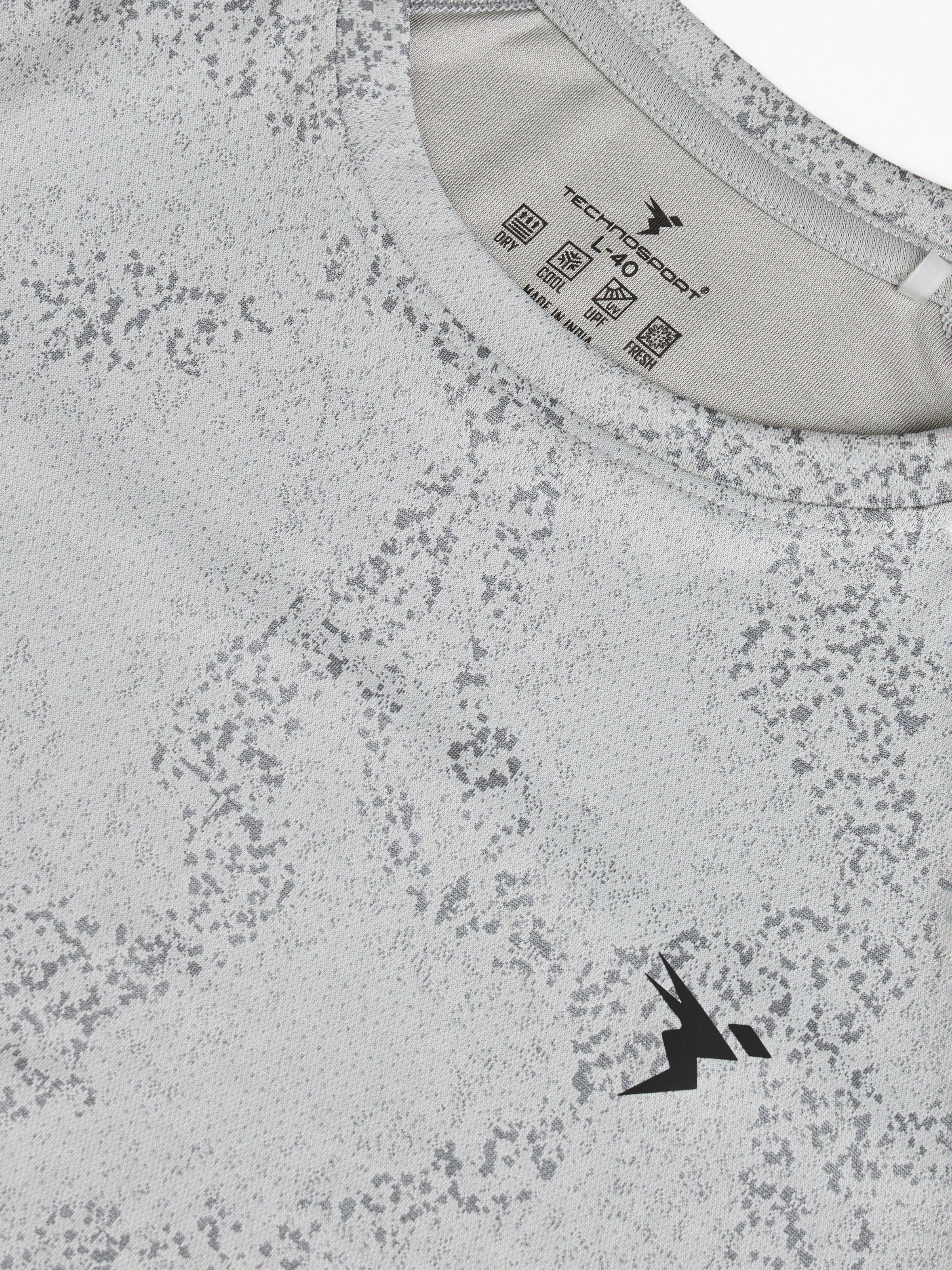 Men Jacquard Slim Fit Round Neck T-shirt with DOUBLE COOL - Image 7