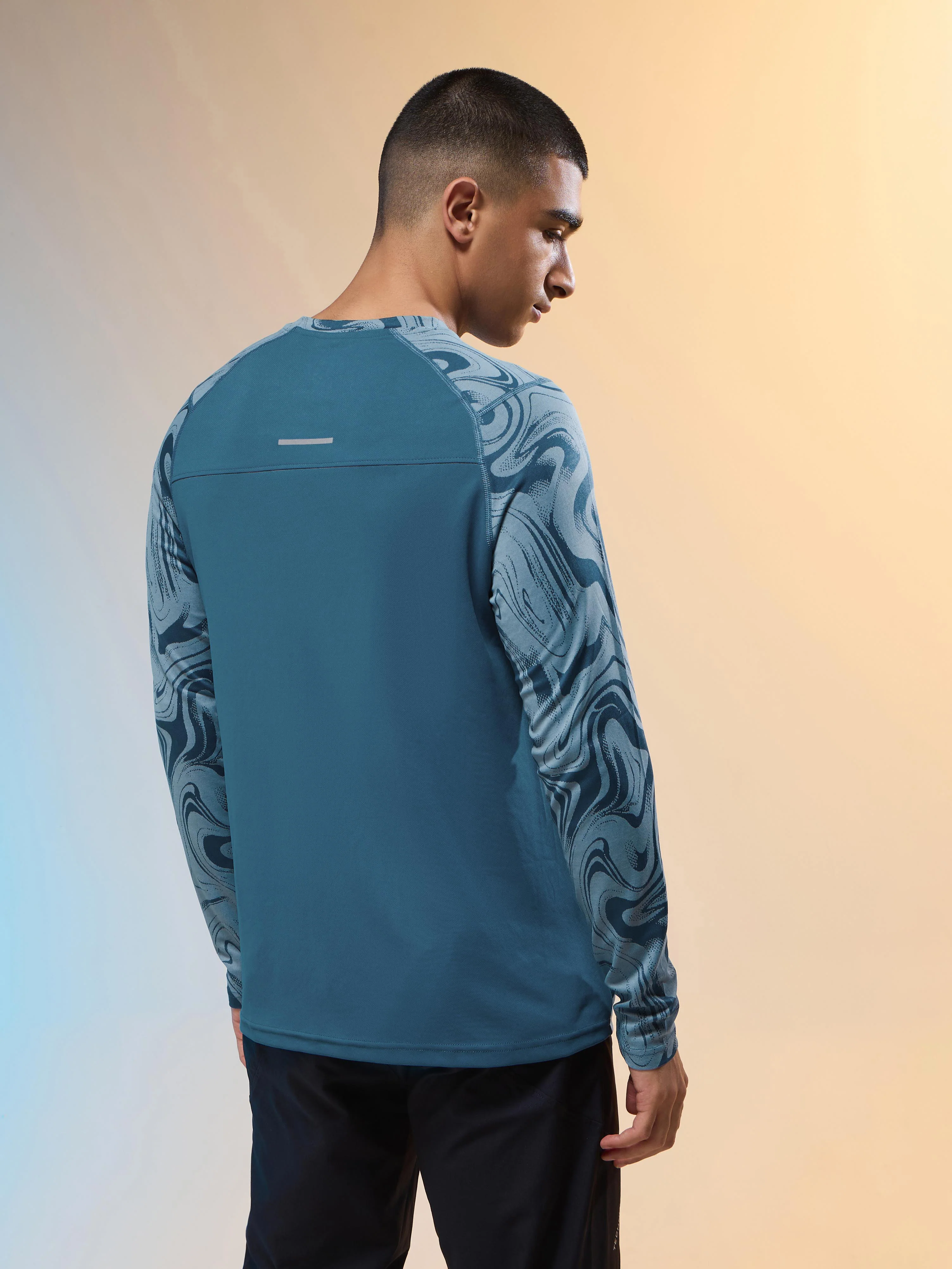 Men Jacquard Slim Fit Round Neck T-shirt with DOUBLE COOL - Image 3