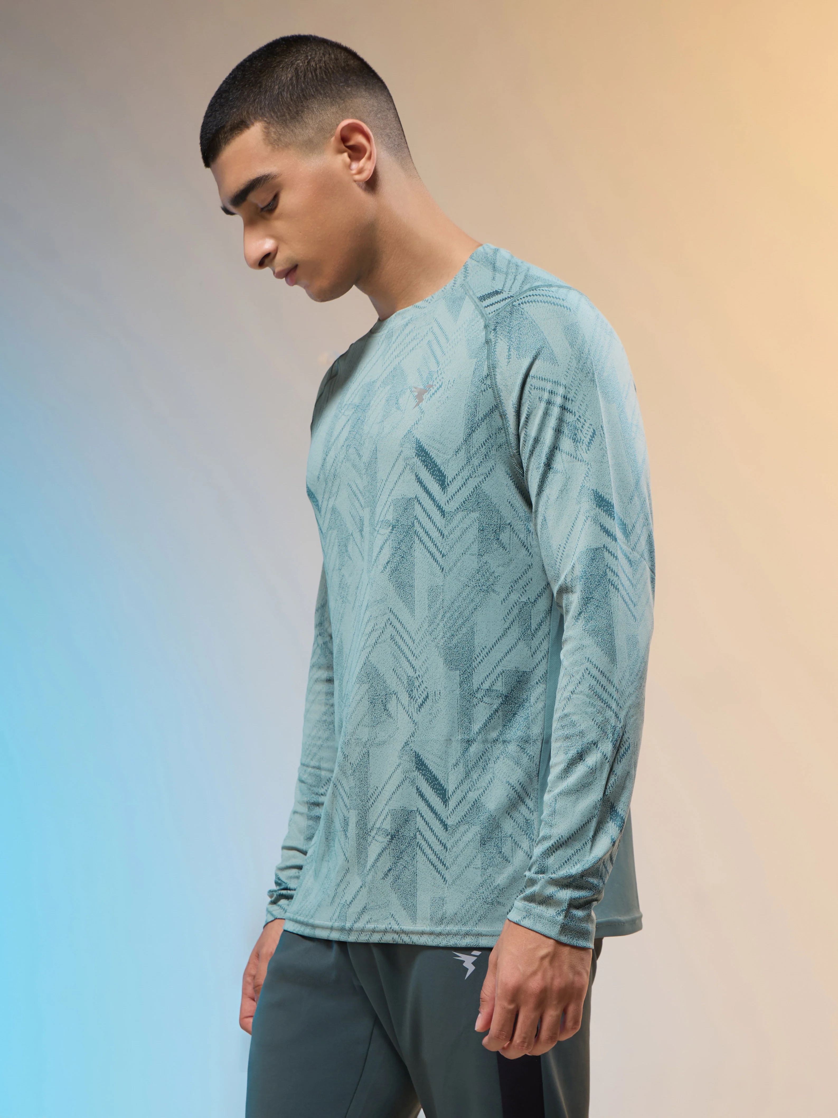 Men Jacquard Slim Fit Round Neck T-shirt with DOUBLE COOL - Image 4