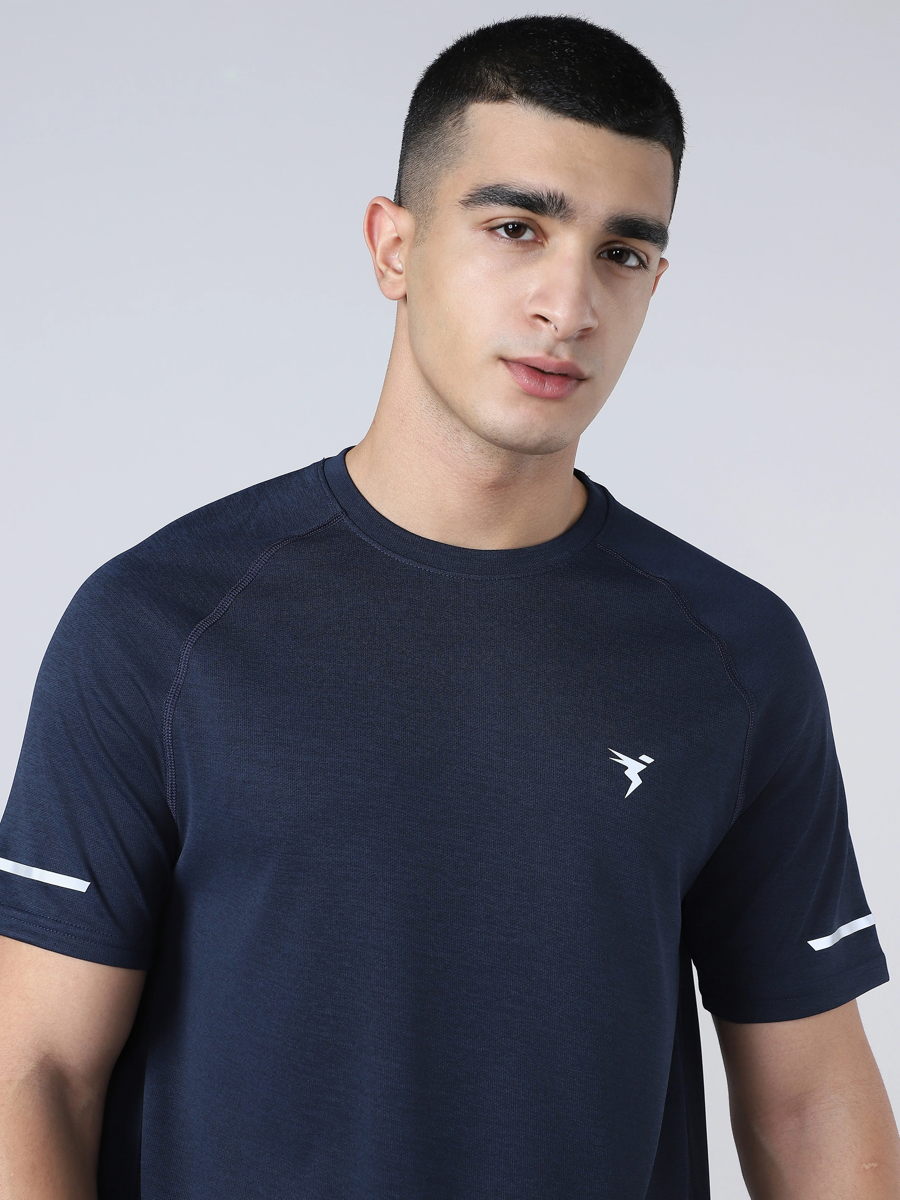 Men Melange Slim Fit Crew Neck T-shirt with DOUBLECOOL - Image 7
