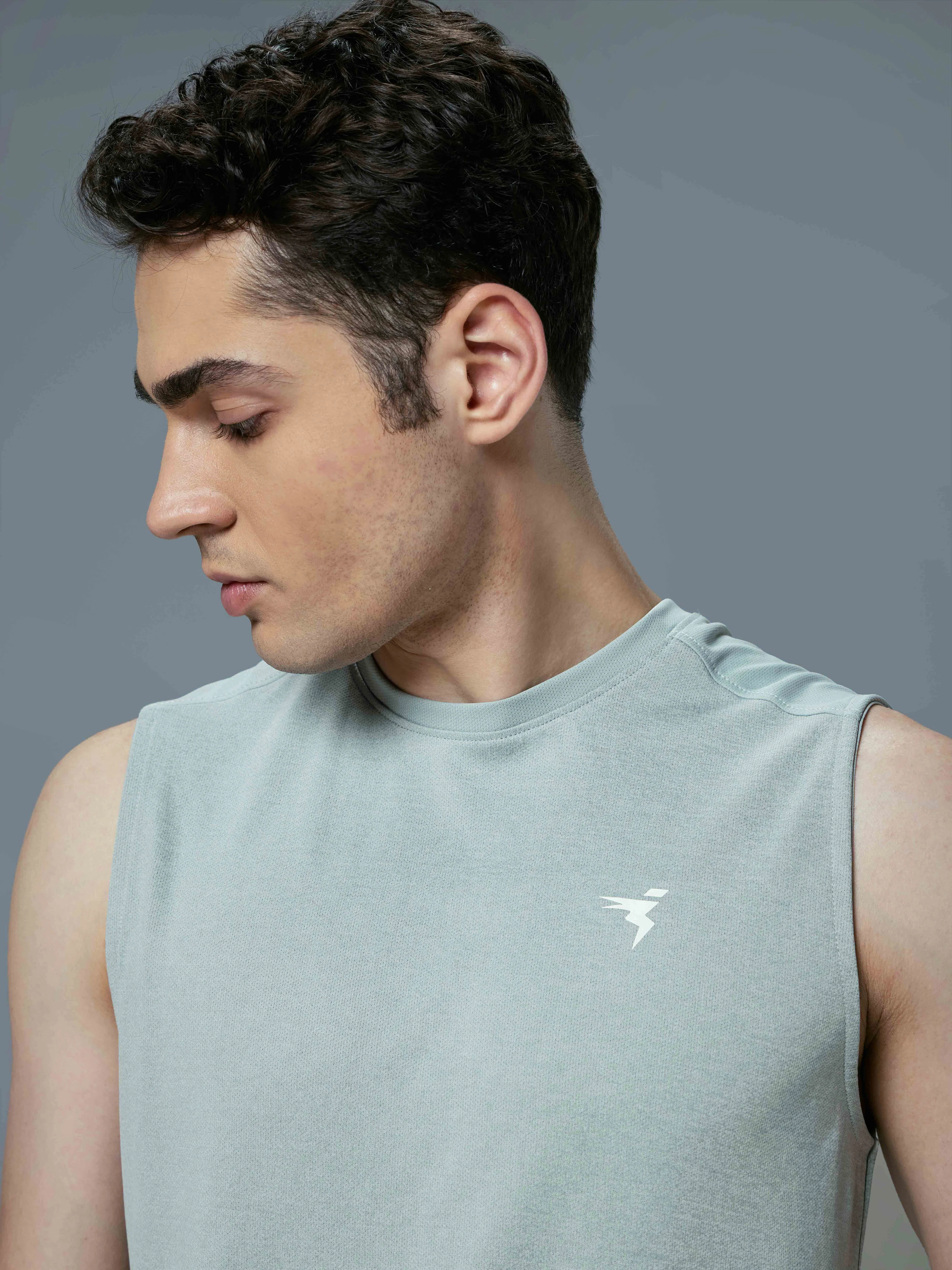 Men Melange Slim Fit Round Neck Sports Innerwear Vest with DOUBLE COOL - Image 6