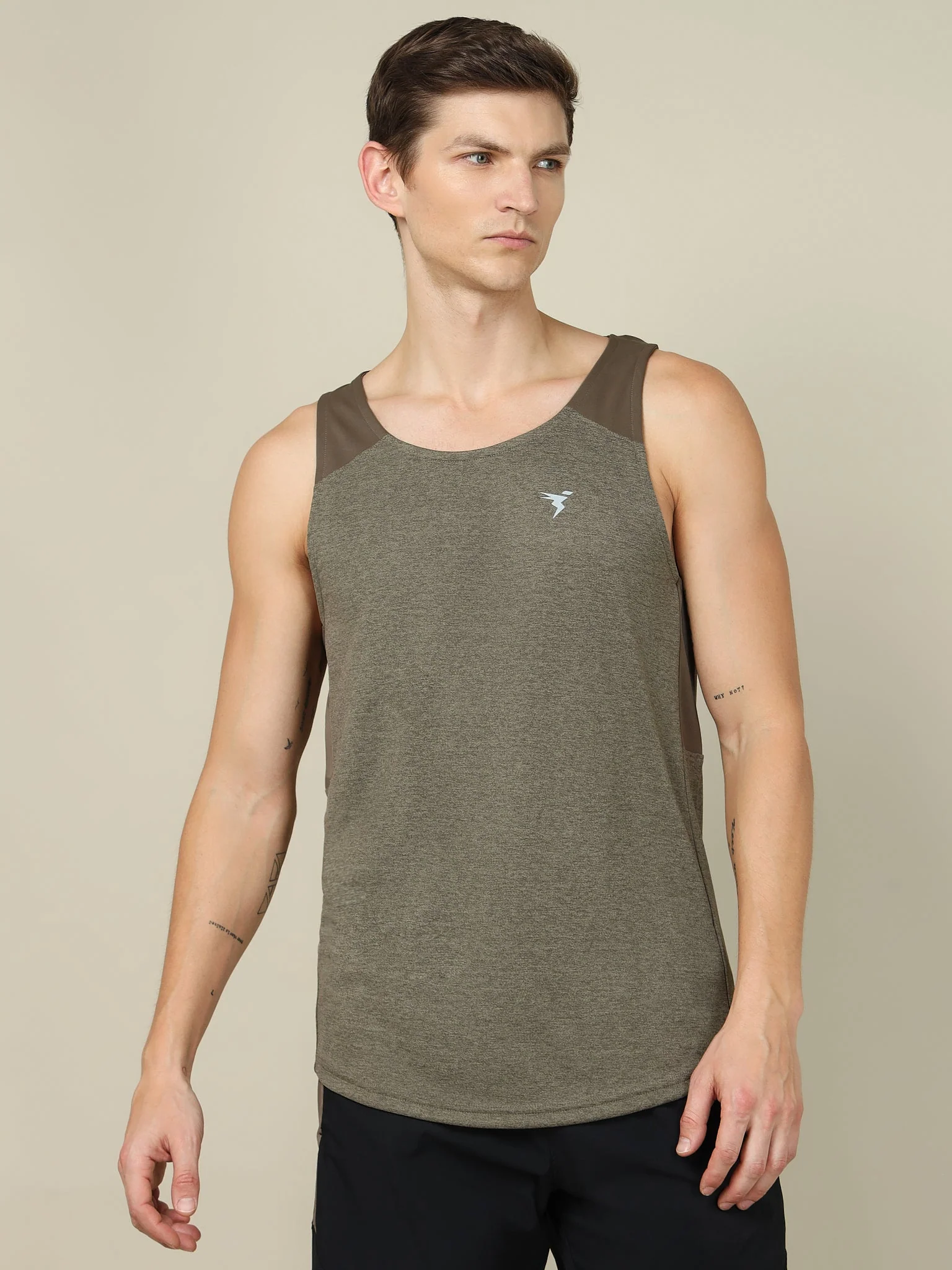 Men Melange Slim Fit Scoop Neck Innerwear Vest with TECHNO COOL+ ( Pack of 2) - Image 6