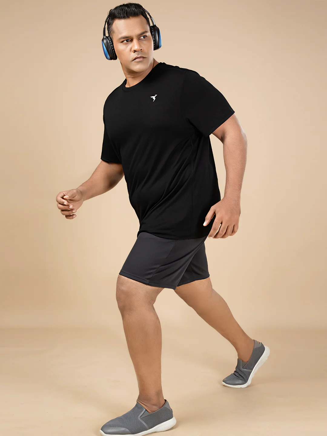Men Plus Size Solid Active T-shirt with TECHNO COOL+ - Image 4