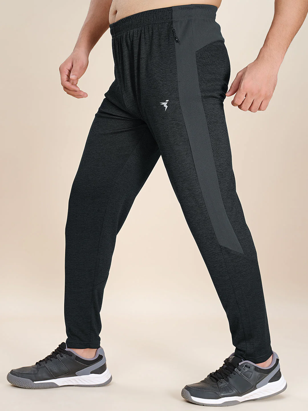 Men Plus Size Solid Slim Fit Active Trackpants - Image 2