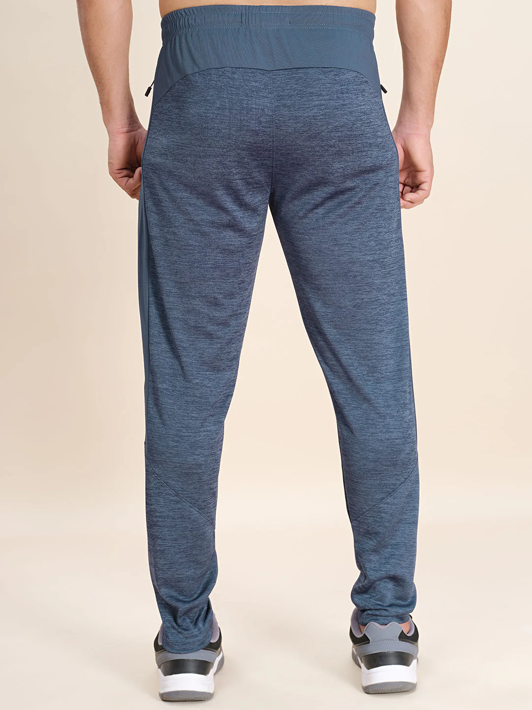 Men Plus Size Solid Slim Fit Active Trackpants - Image 3