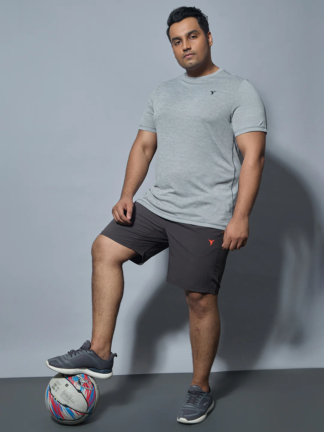 Men Plus Size Solid Slim Fit Crew Neck T-shirt with DOUBLE COOL - Image 4