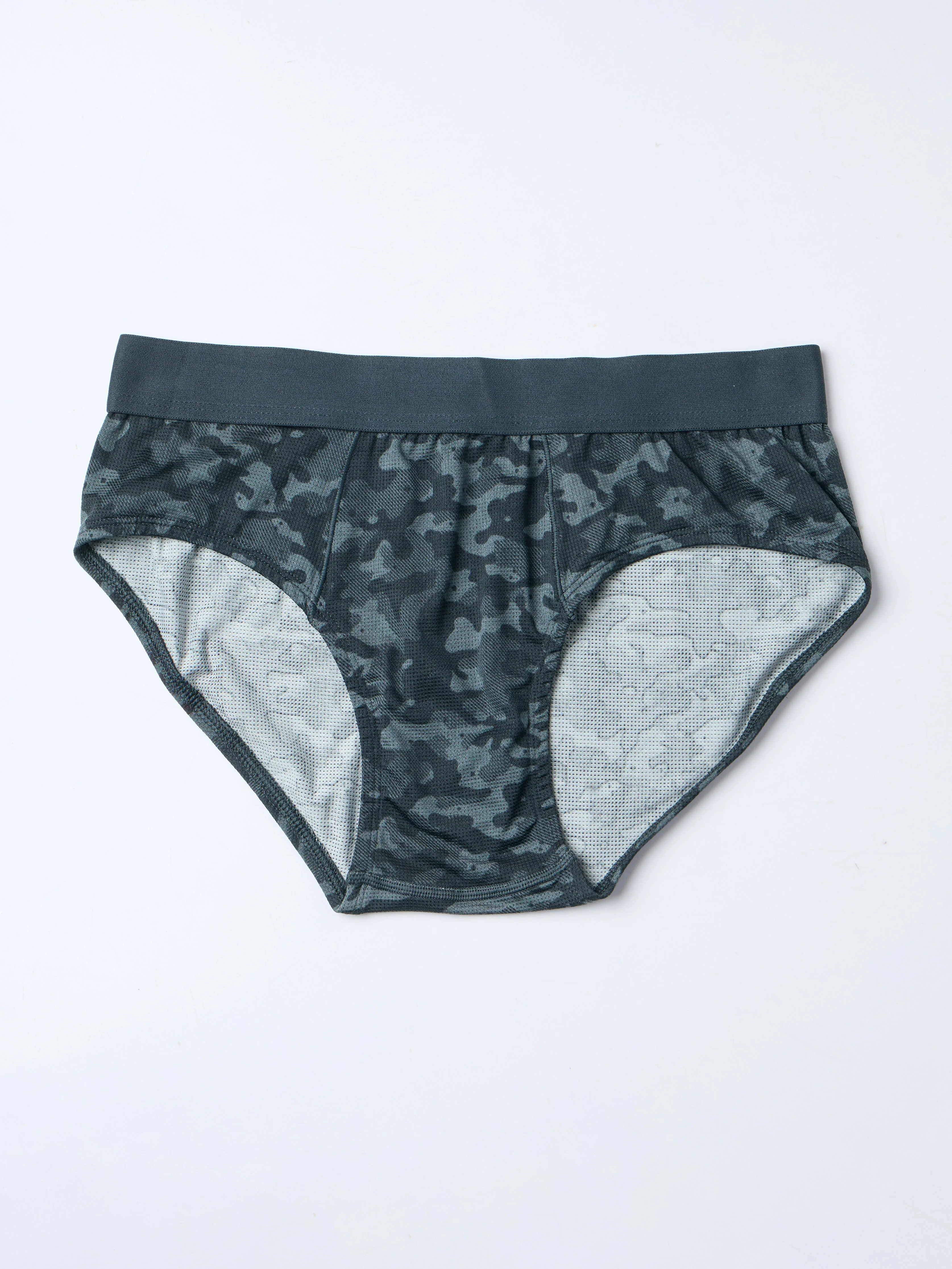 Men Printed Briefs with ELASTO LITE - Image 7