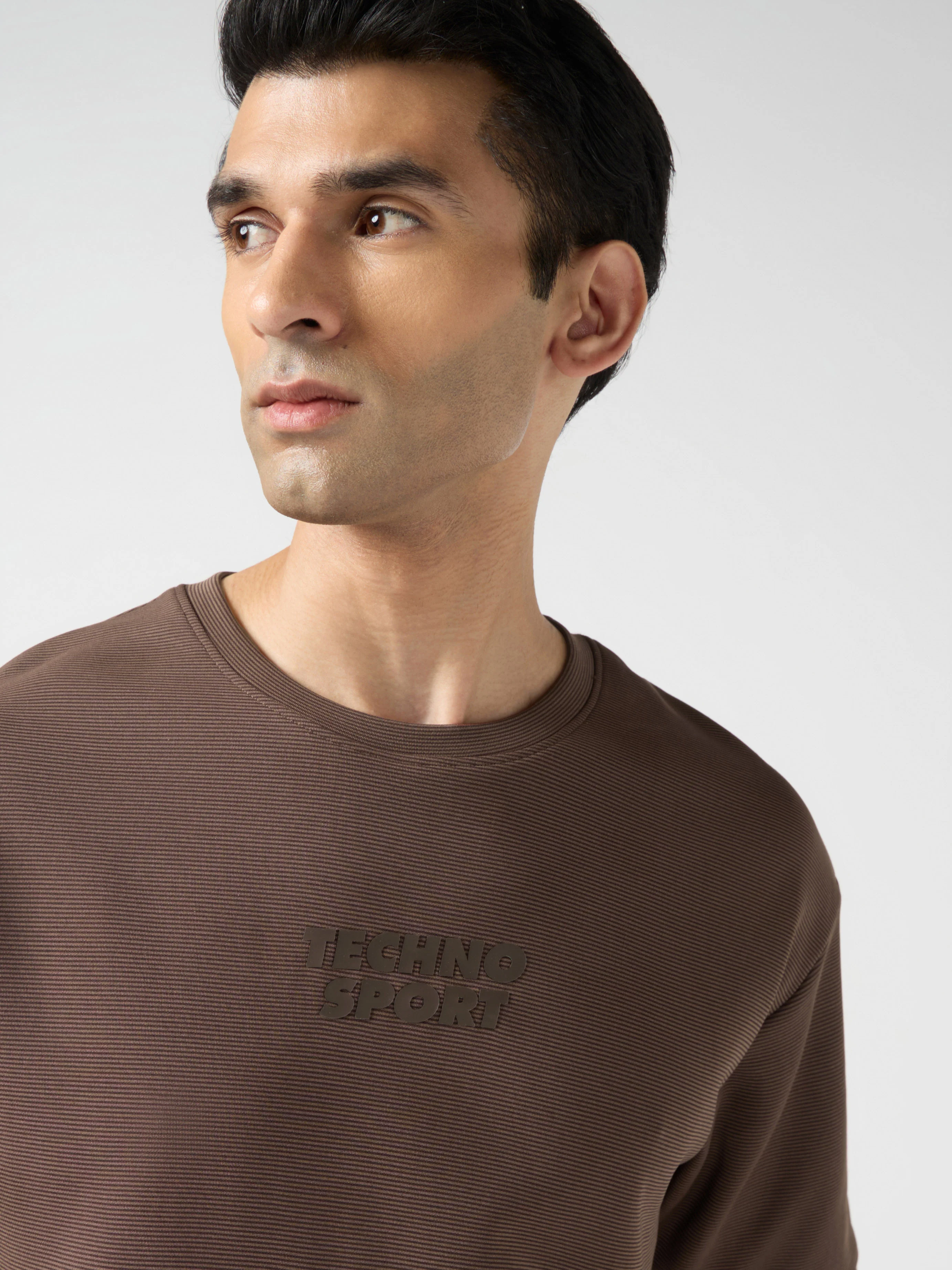 Men Printed Oversized Round Neck T-shirt with COTFLEX - Image 5