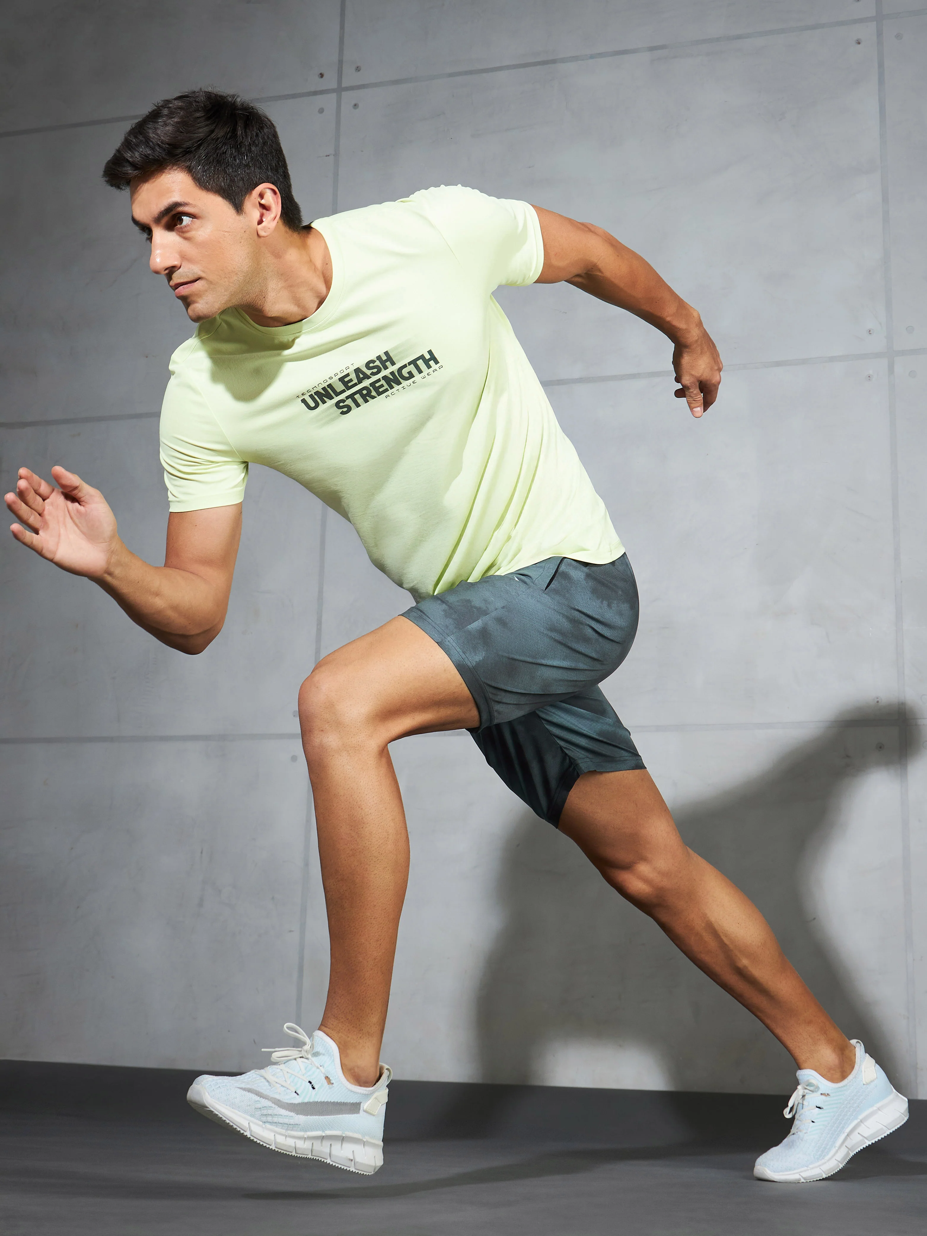 Men Printed Regular Fit Shorts with TS LYTRA - Image 5