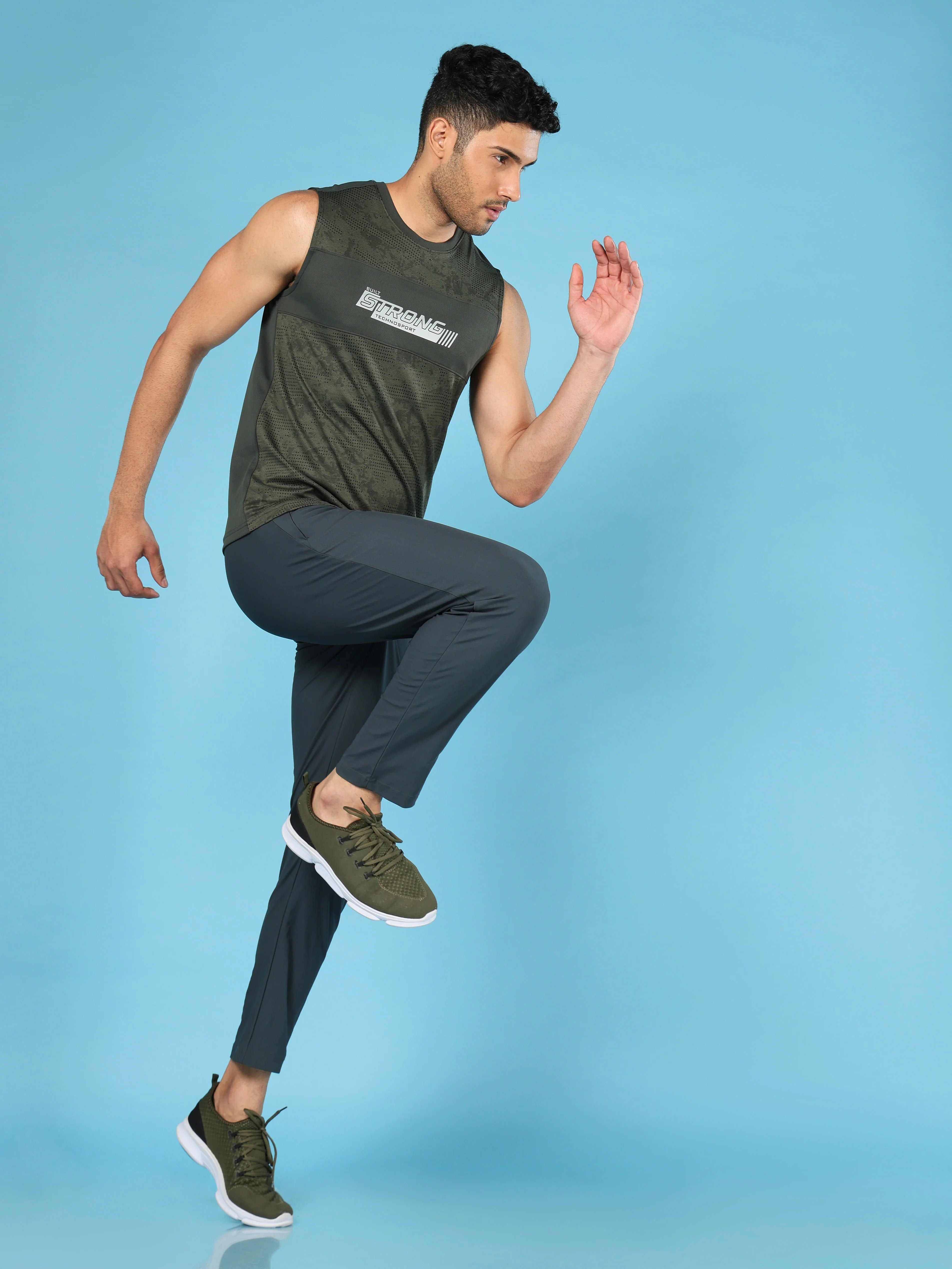 Men Printed Slim Fit Crew Neck Innerwear Vest with TECHNO COOL+ - Image 5