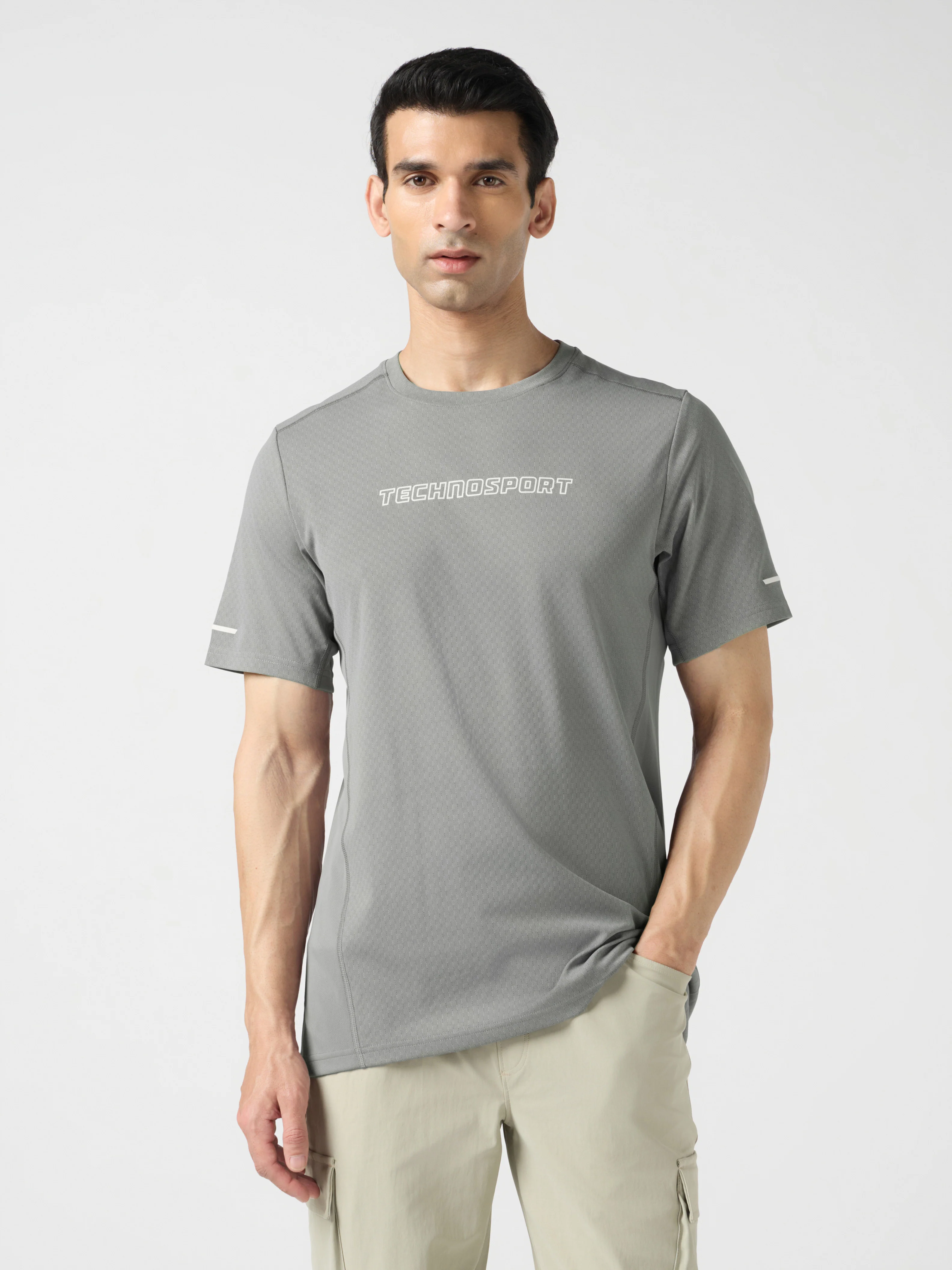 Men Printed Slim Fit Henley Neck Sports T-Shirt with ELASTOLITE - Image 2