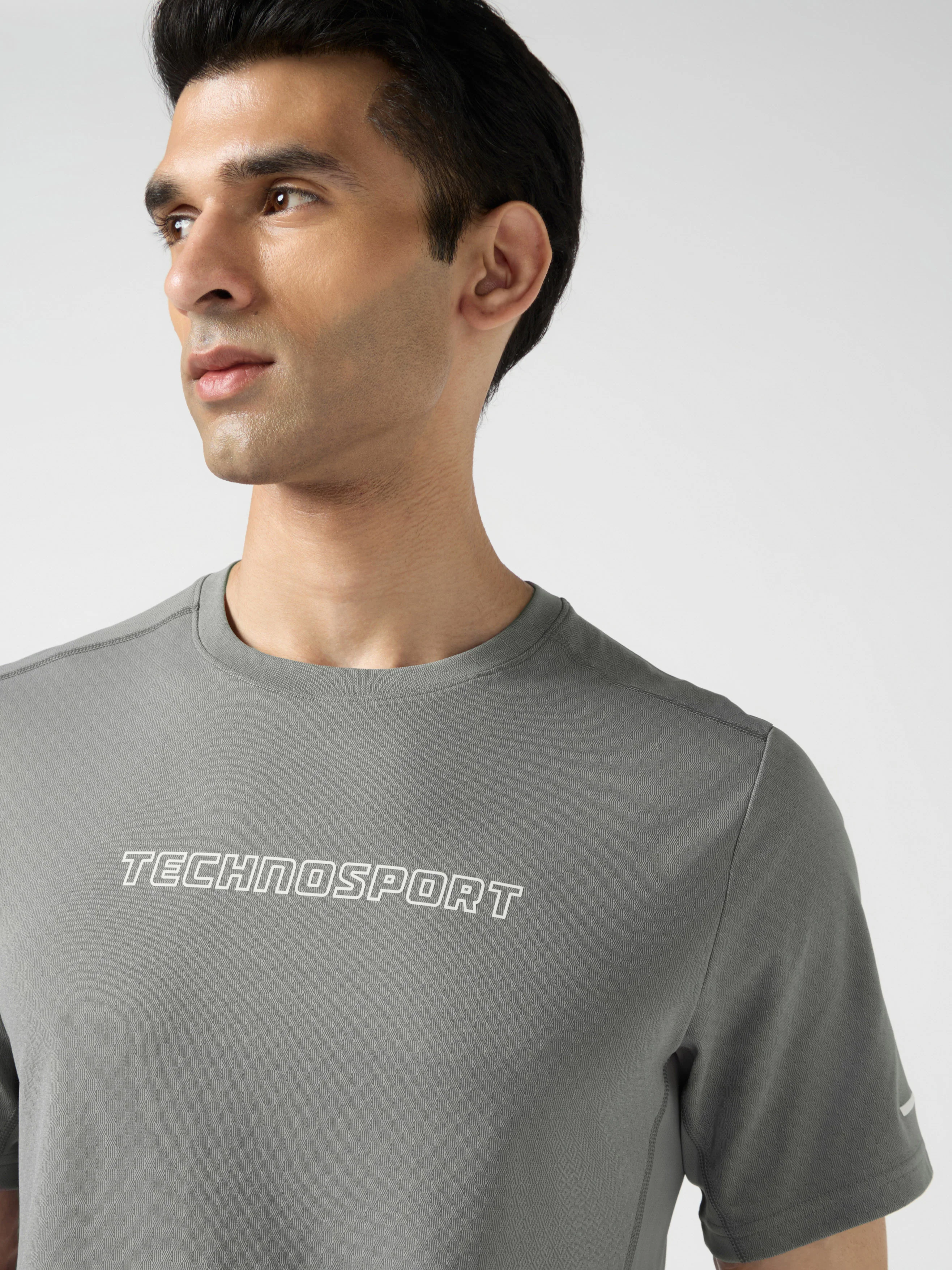 Men Printed Slim Fit Henley Neck Sports T-Shirt with ELASTOLITE - Image 5