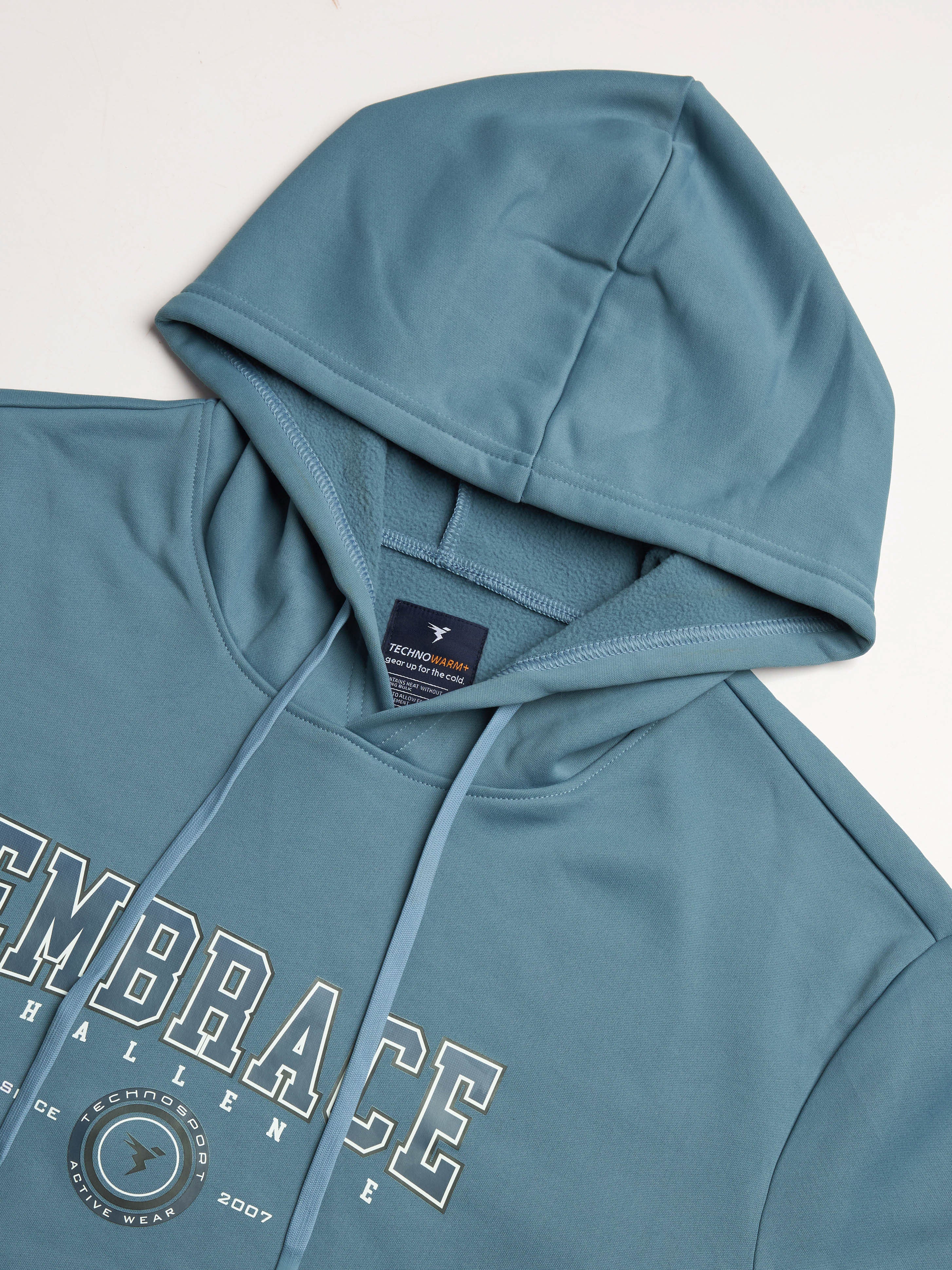 Men Printed Slim Fit Hooded Sweatshirt with TECHNOWARM+ - Image 8