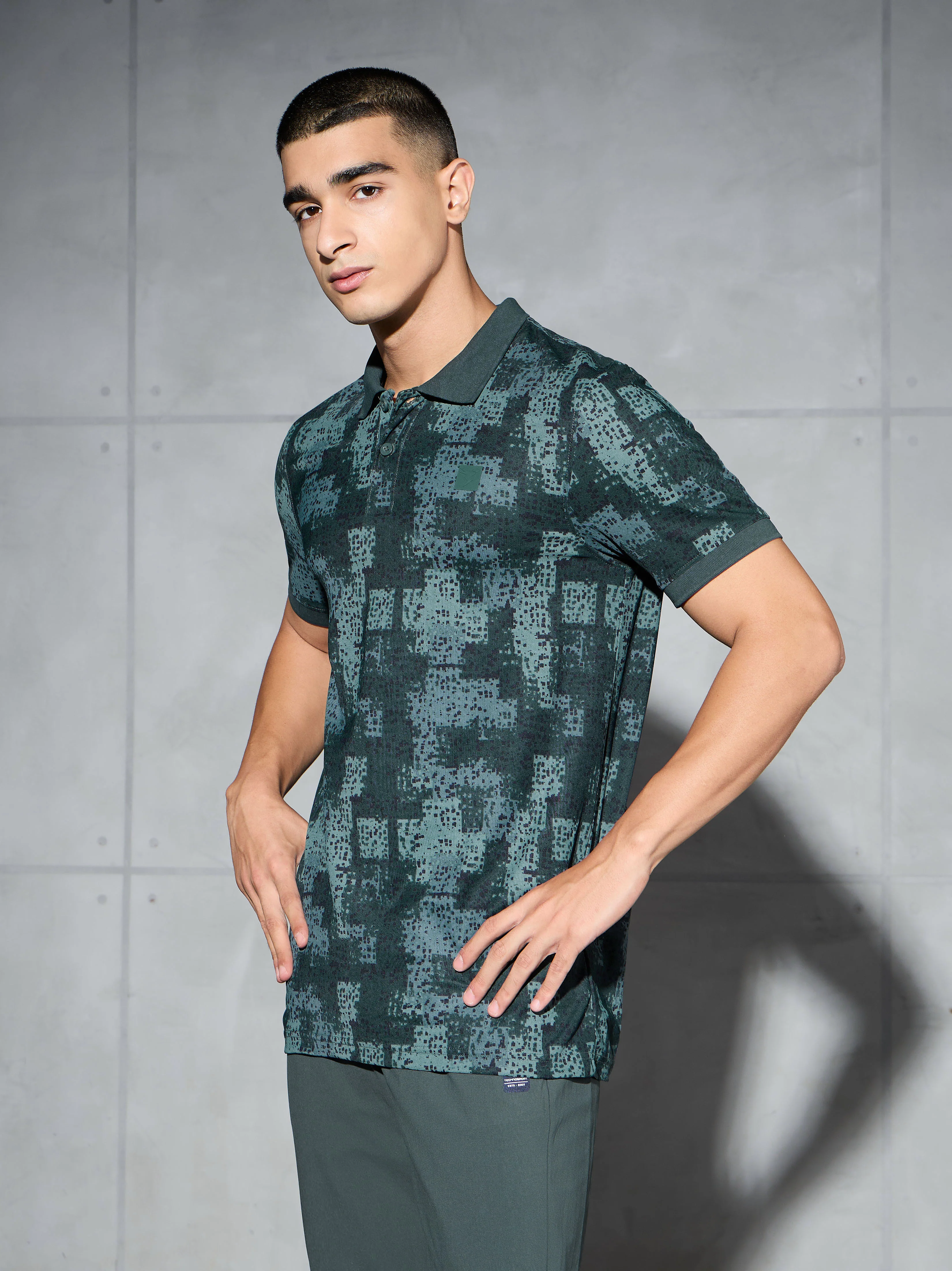 Men Printed Slim Fit Polo T-shirt with MATPIQ - Image 4