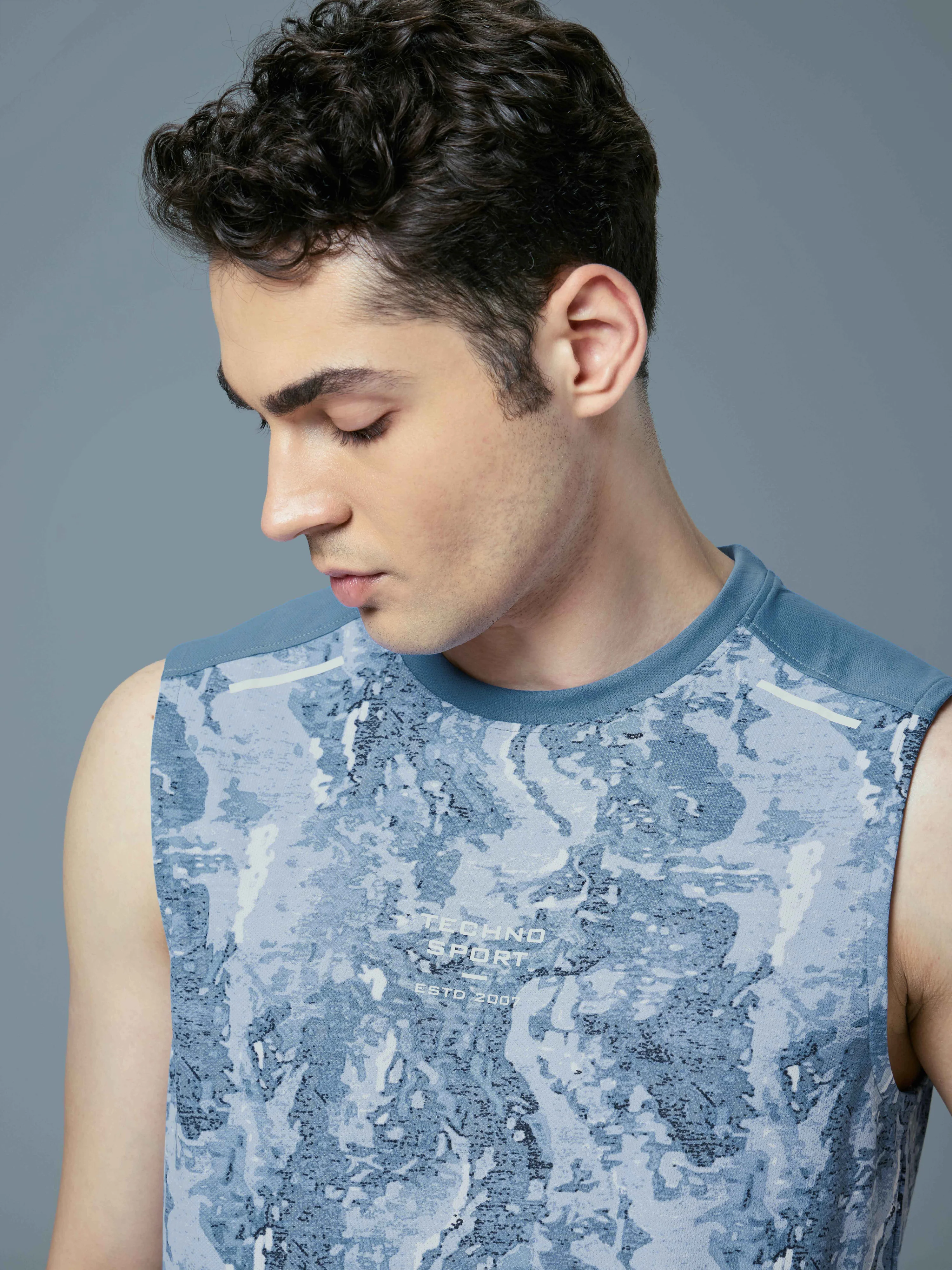 Men Printed Slim Fit Round Neck Innerwear Vest with TECHNOCOOL+ - Image 5