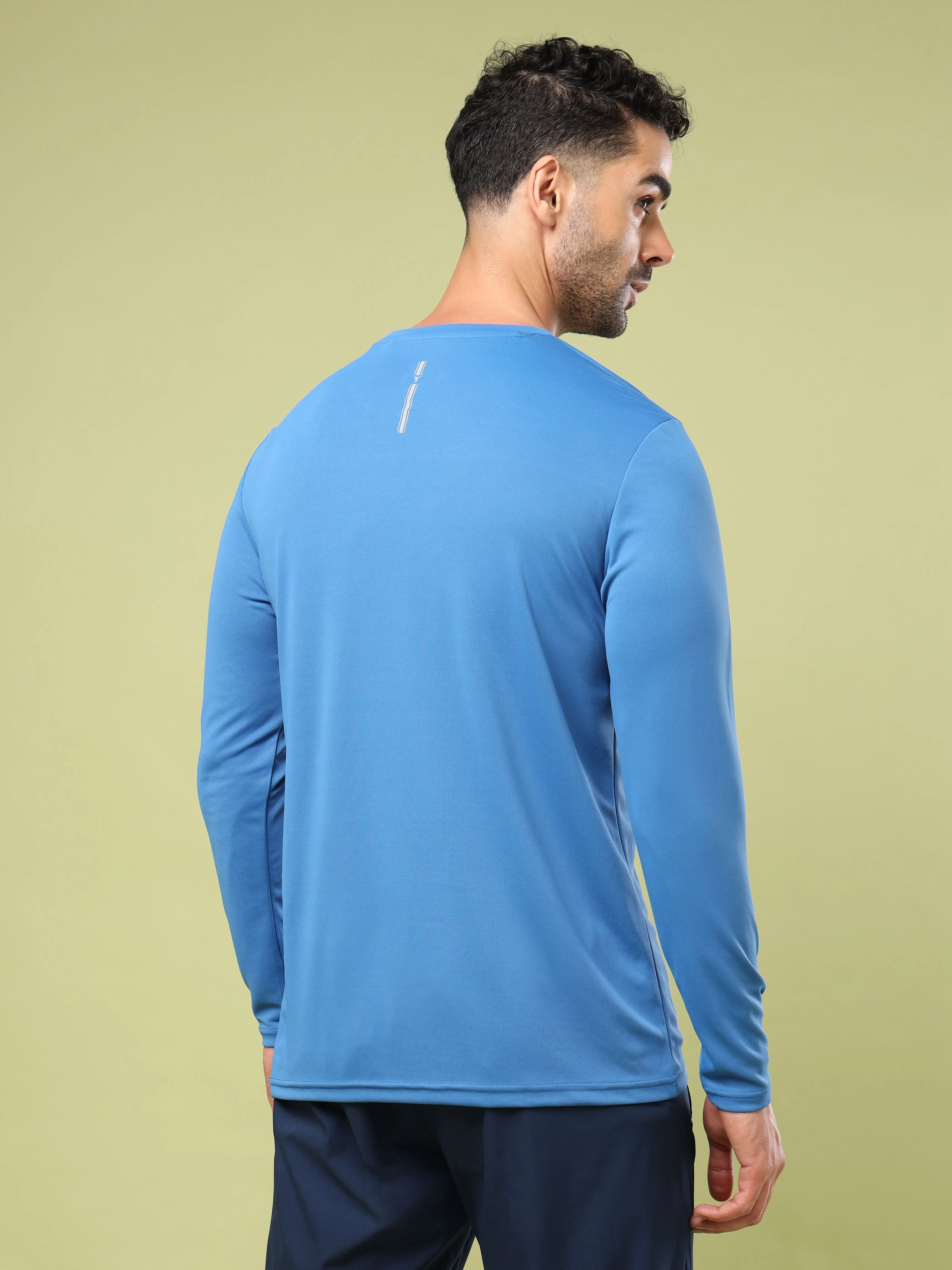 Men Printed Slim Fit Round Neck Sports T-shirt with TECHNO COOL+ - Image 2