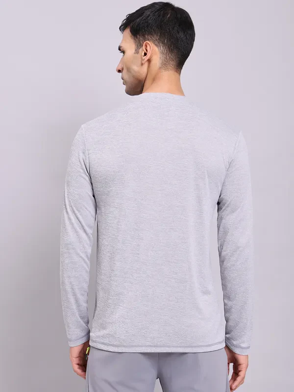Men Melange Slim Fit Crew Neck T-shirt with DOUBLE COOL - Image 5
