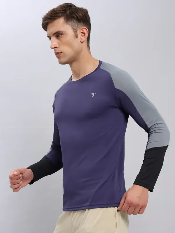 Men Colorblock Slim Fit Crew Neck T-shirt with TECHNO COOL+ - Image 6