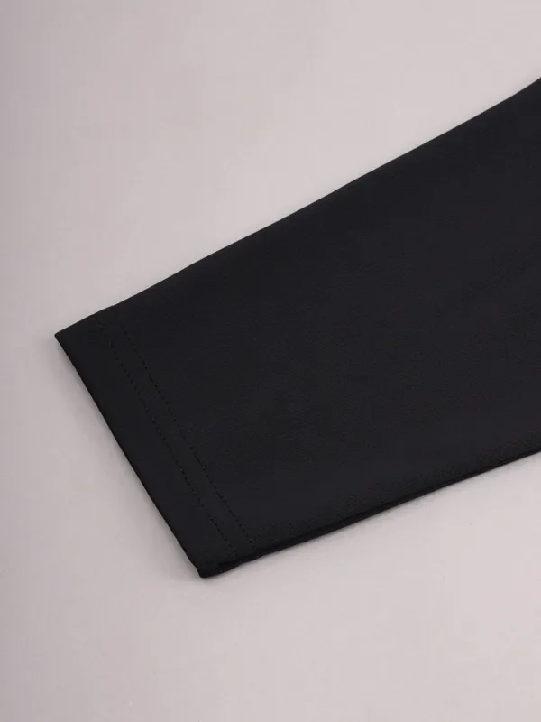 Men Colorblock Slim Fit Crew Neck T-shirt with TECHNO COOL+ - Image 9