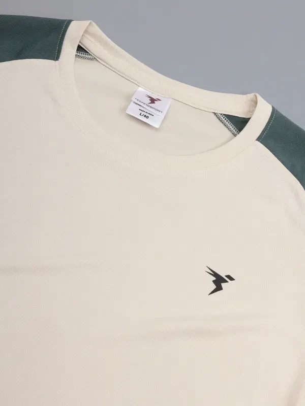 Men Colorblock Slim Fit Crew Neck T-shirt with TECHNO COOL+ - Image 8