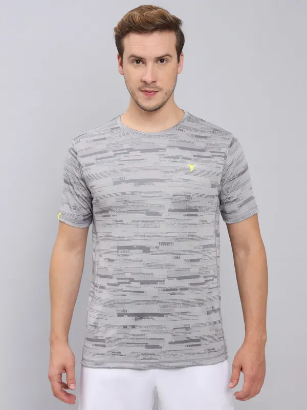 Men Jacquard Slim Fit Crew Neck T-shirt with DOUBLE COOL - Image 6