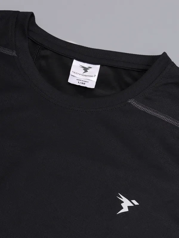 Men Solid Slim Fit Crew Neck T-shirt with TECHNO COOL+ - Image 7