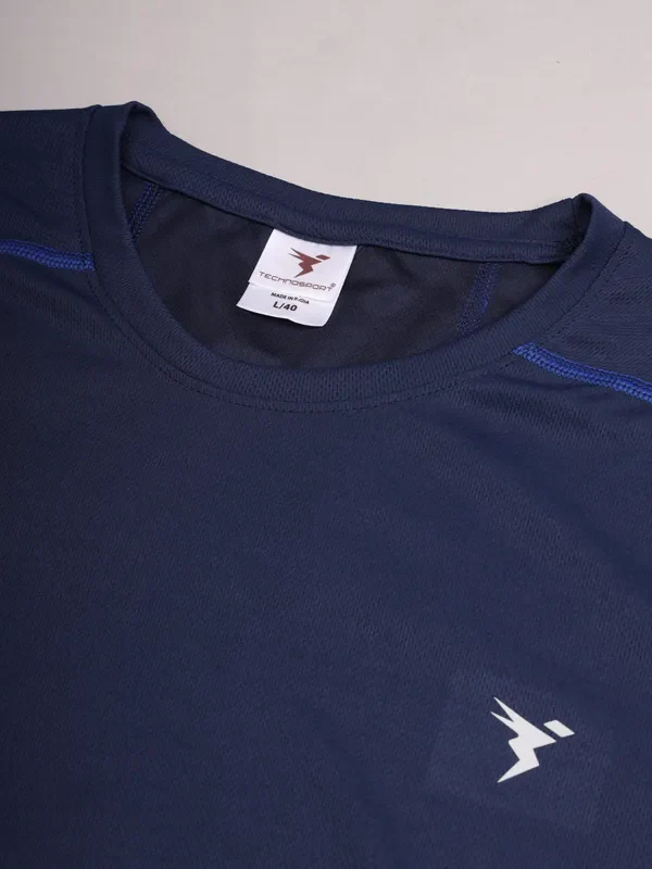 Men Solid Slim Fit Crew Neck T-shirt with TECHNO COOL+ - Image 9