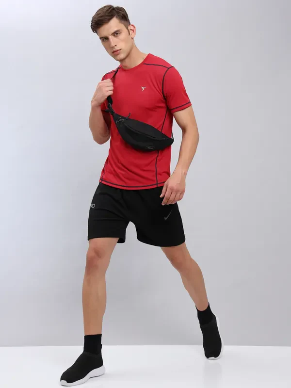 Men Solid Slim Fit Crew Neck T-shirt with TECHNO COOL+ - Image 2