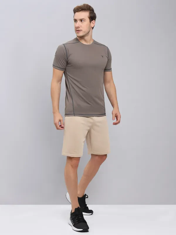 Men Solid Slim Fit Crew Neck T-shirt with TECHNO COOL+ - Image 4