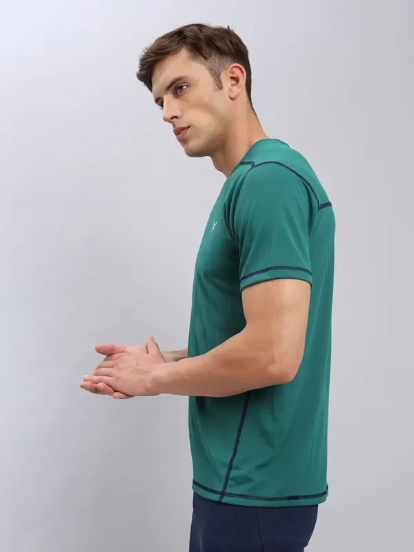 Men Solid Slim Fit Crew Neck T-shirt with TECHNO COOL+ - Image 5