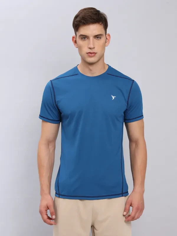 Men Solid Slim Fit Crew Neck T-shirt with TECHNO COOL+ - Image 4