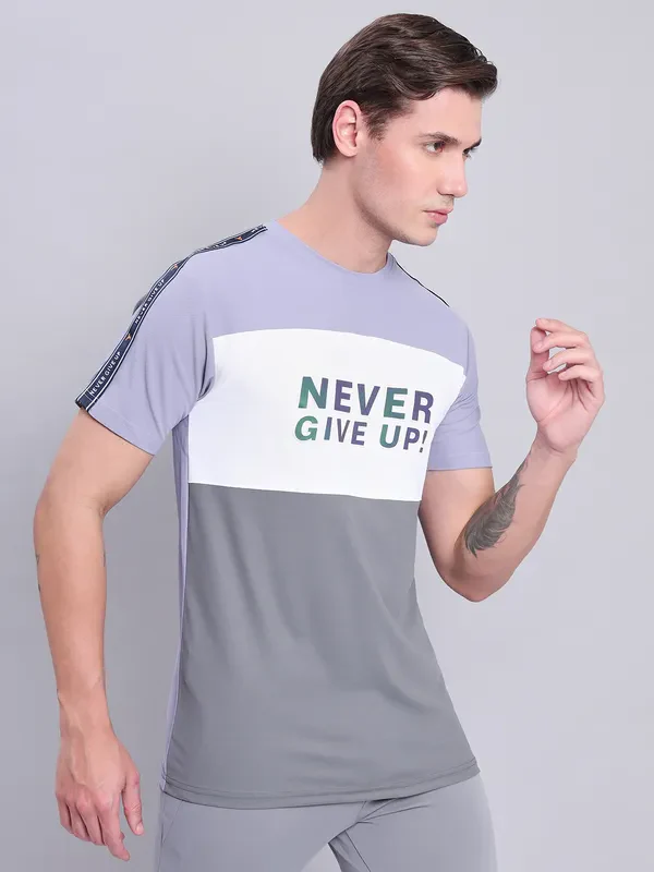 Men Colorblock Slim Fit Crew Neck T-shirt with MATPIQ - Image 6