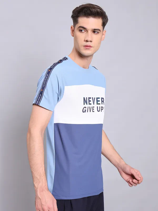 Men Colorblock Slim Fit Crew Neck T-shirt with MATPIQ - Image 5