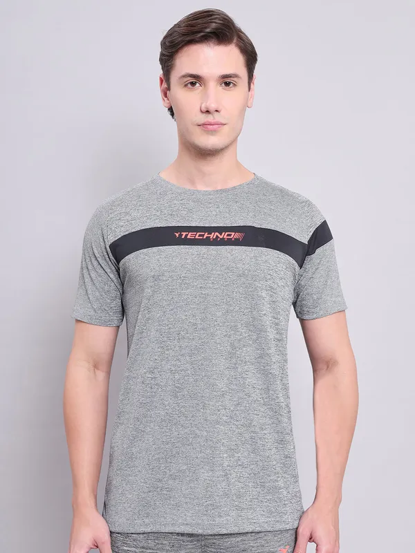 Men Melange Slim Fit Crew Neck T-shirt with TECHNO COOL+ - Image 3