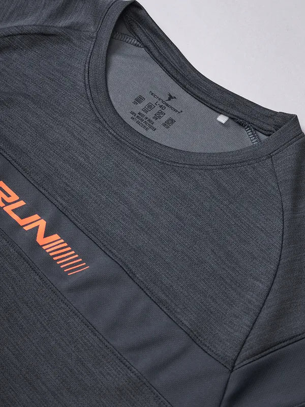 Men Melange Slim Fit Crew Neck T-shirt with TECHNO COOL+ - Image 7