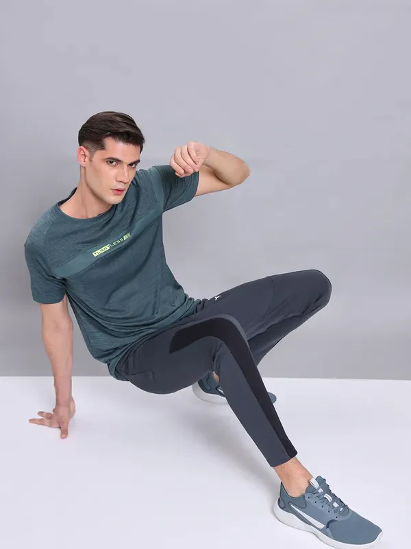 Men Melange Slim Fit Crew Neck T-shirt with TECHNO COOL+ - Image 2